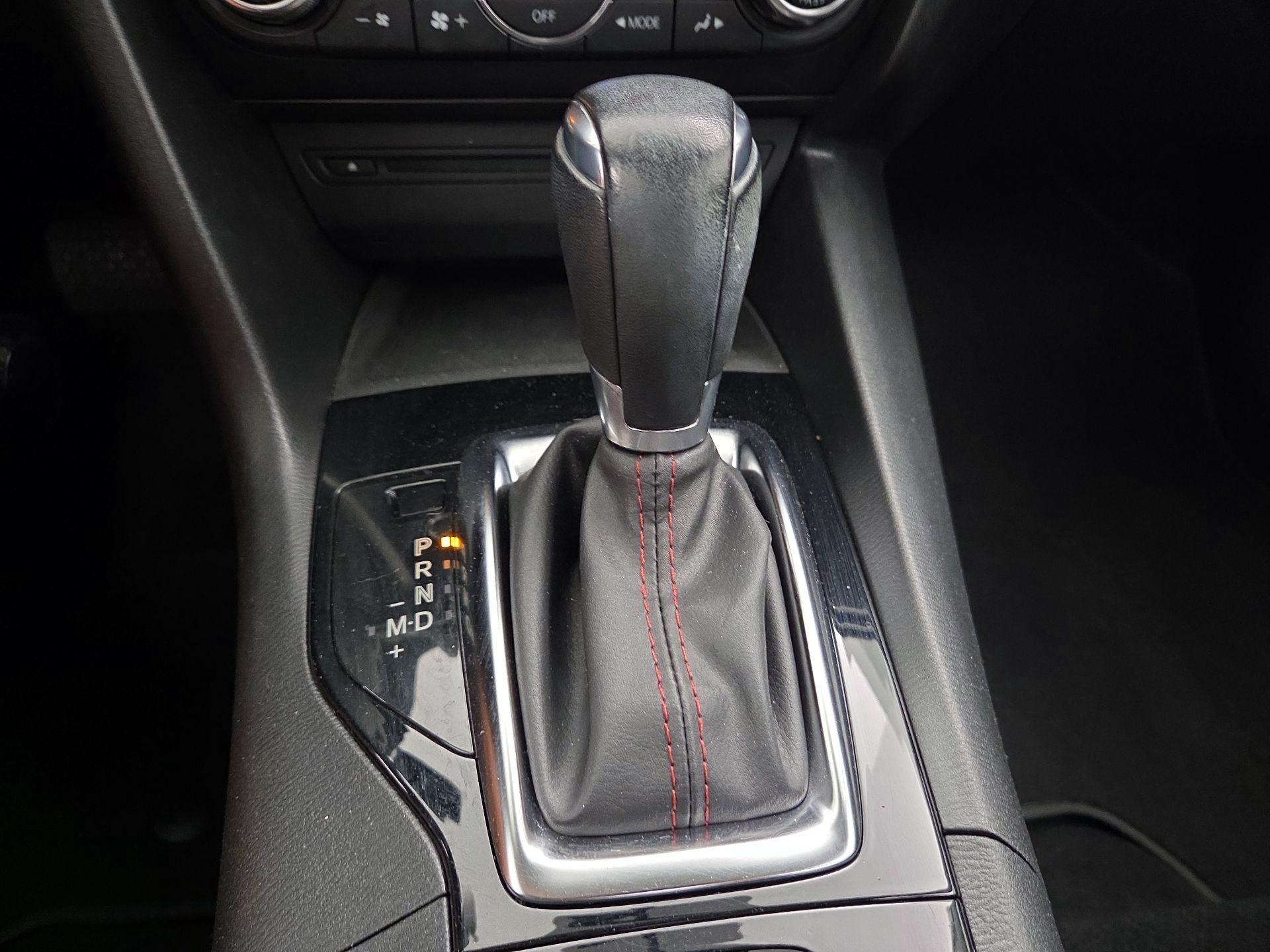 Thumbnail: 2014 Mazda Mazda3 - 18