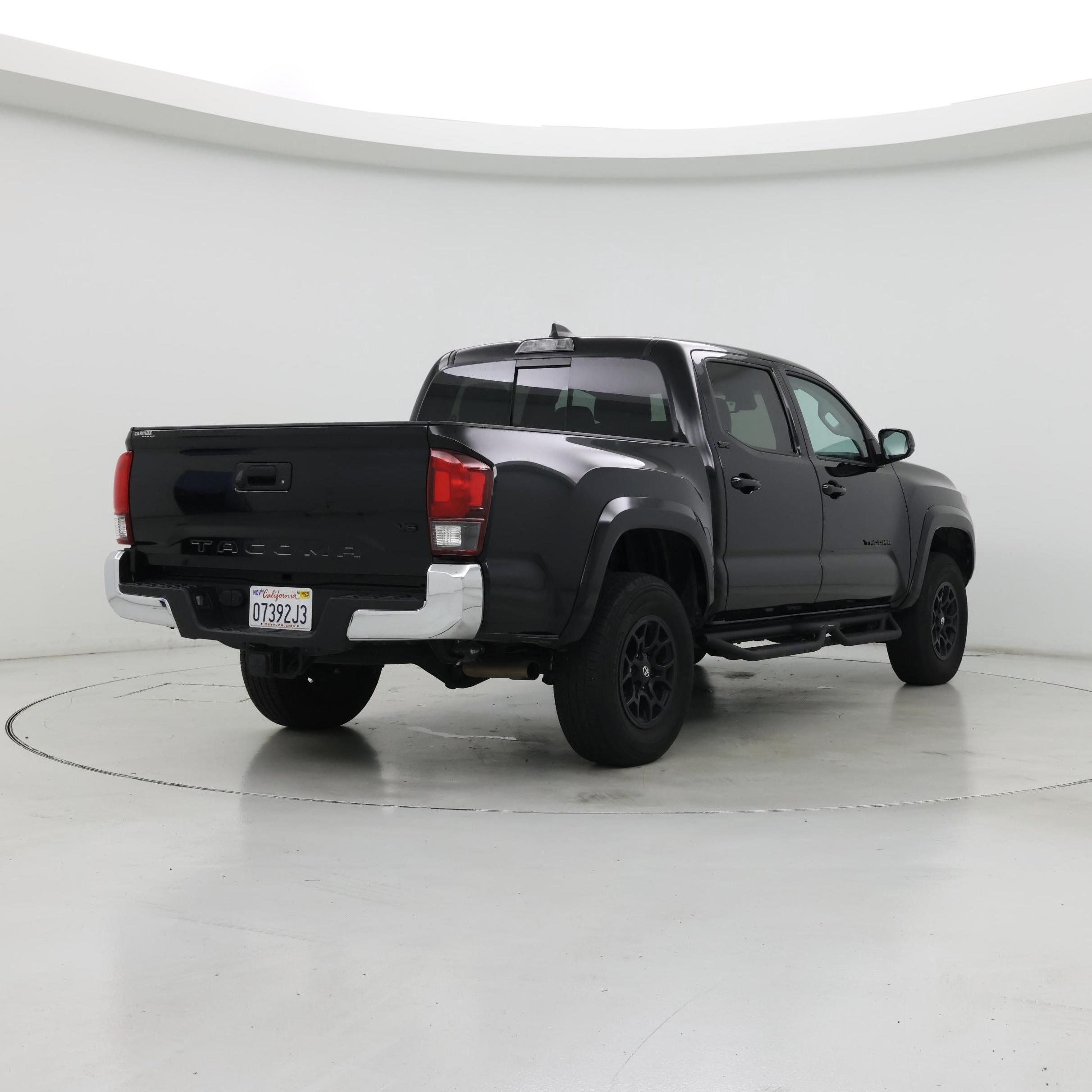Thumbnail: 2022 Toyota Tacoma - 8