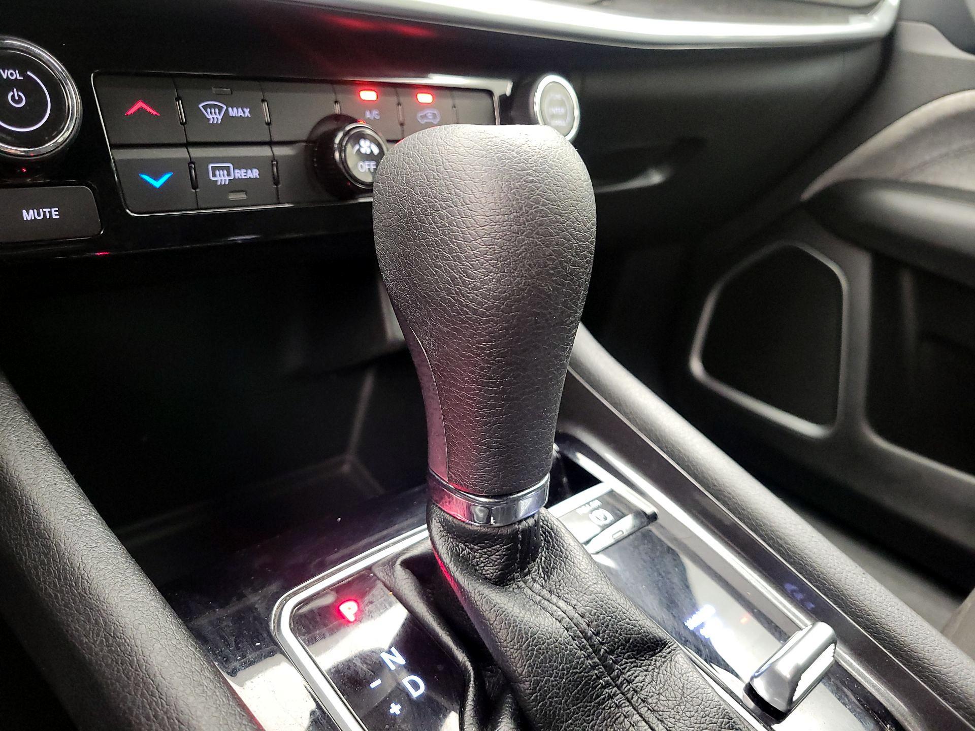 Thumbnail: 2023 Jeep Compass - 17