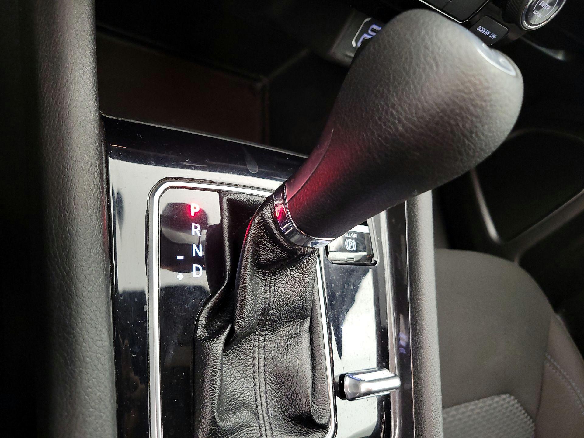 Thumbnail: 2023 Jeep Compass - 17