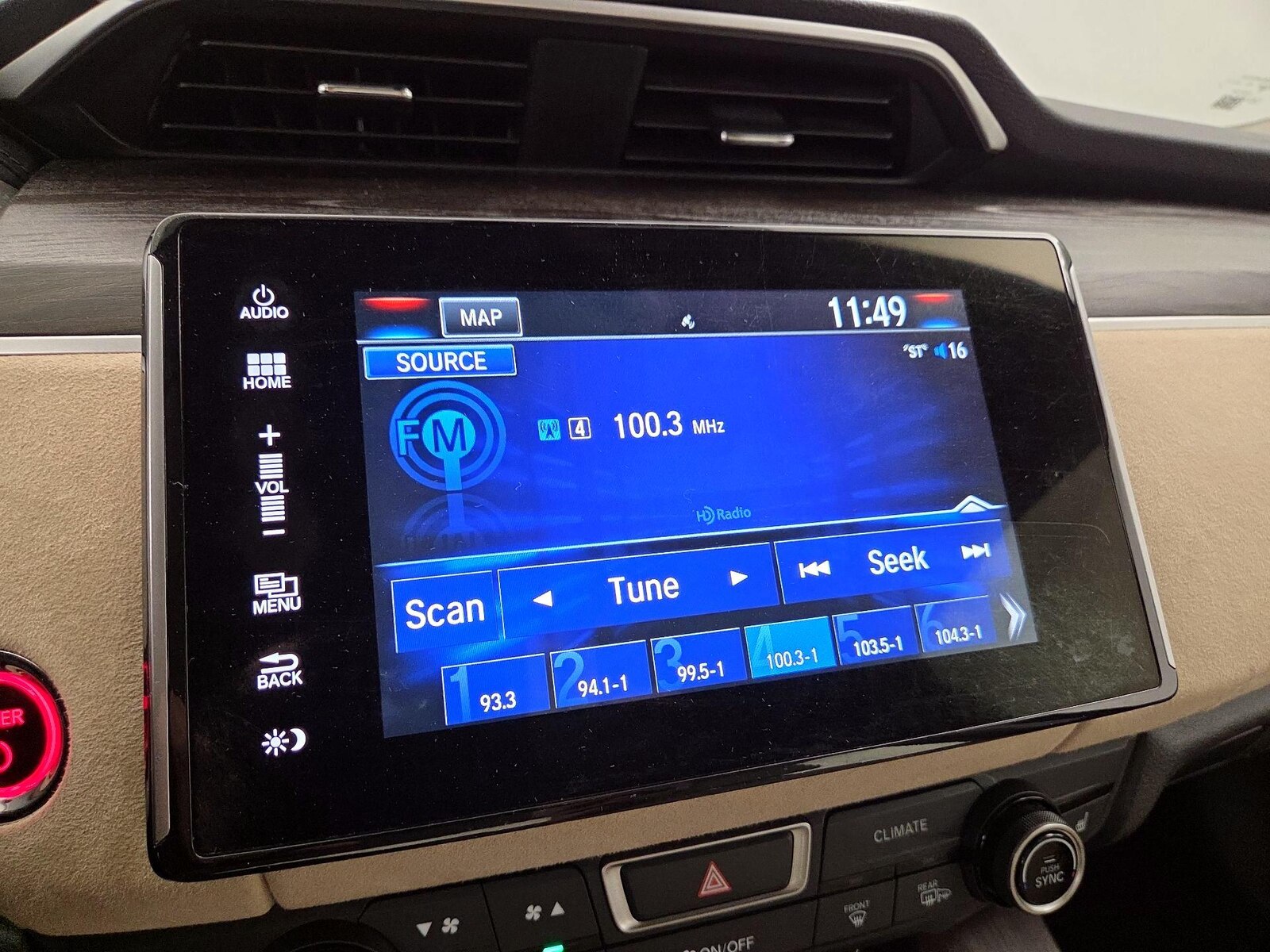 2020 Honda Clarity Touring - Photo 17