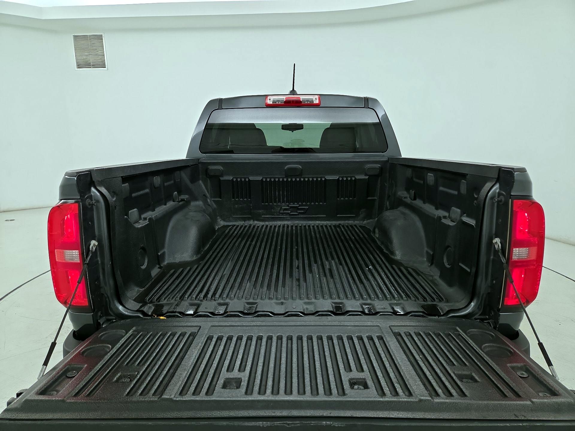 Thumbnail: 2016 Chevrolet Colorado - 20