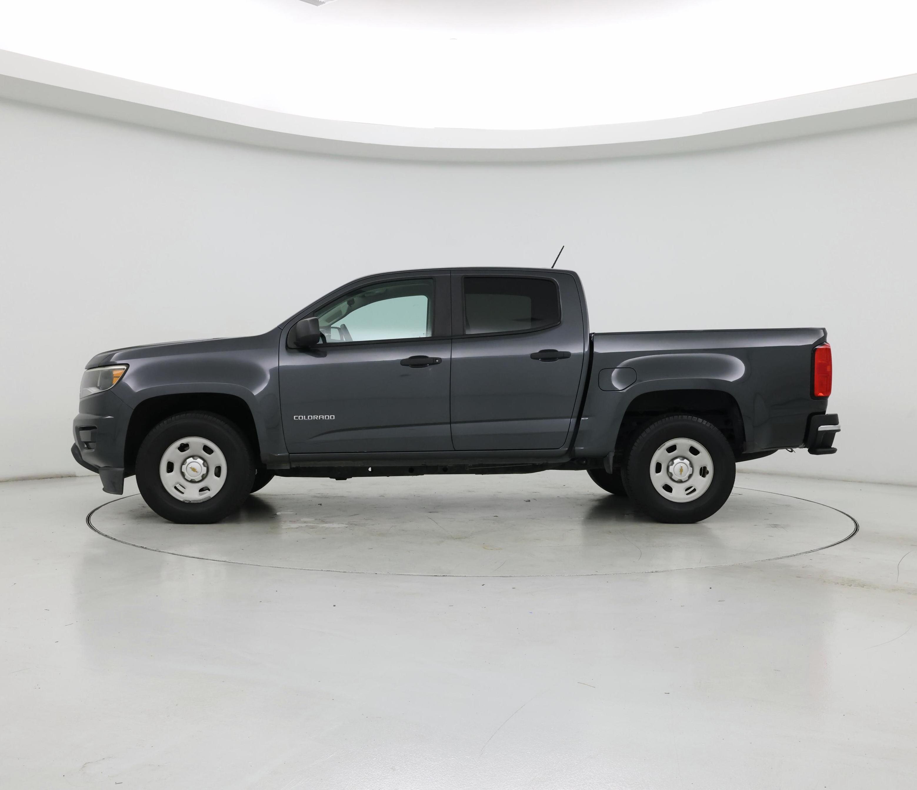 Thumbnail: 2016 Chevrolet Colorado - 3