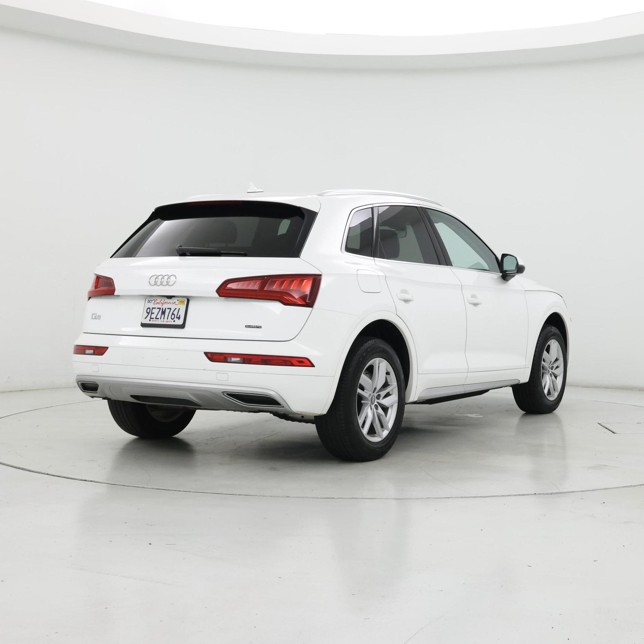 Thumbnail: 2020 Audi Q5 - 8