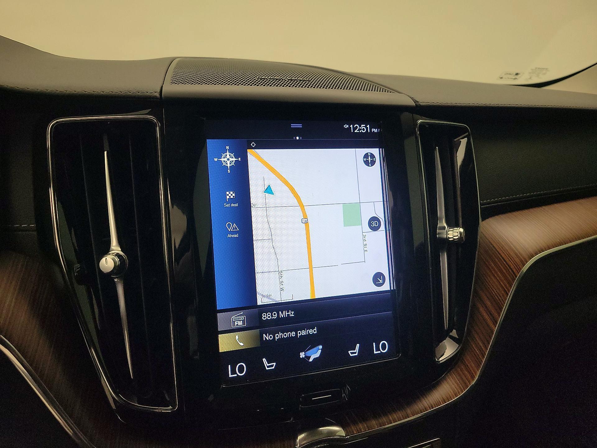 Thumbnail: 2020 Volvo XC60 - 14