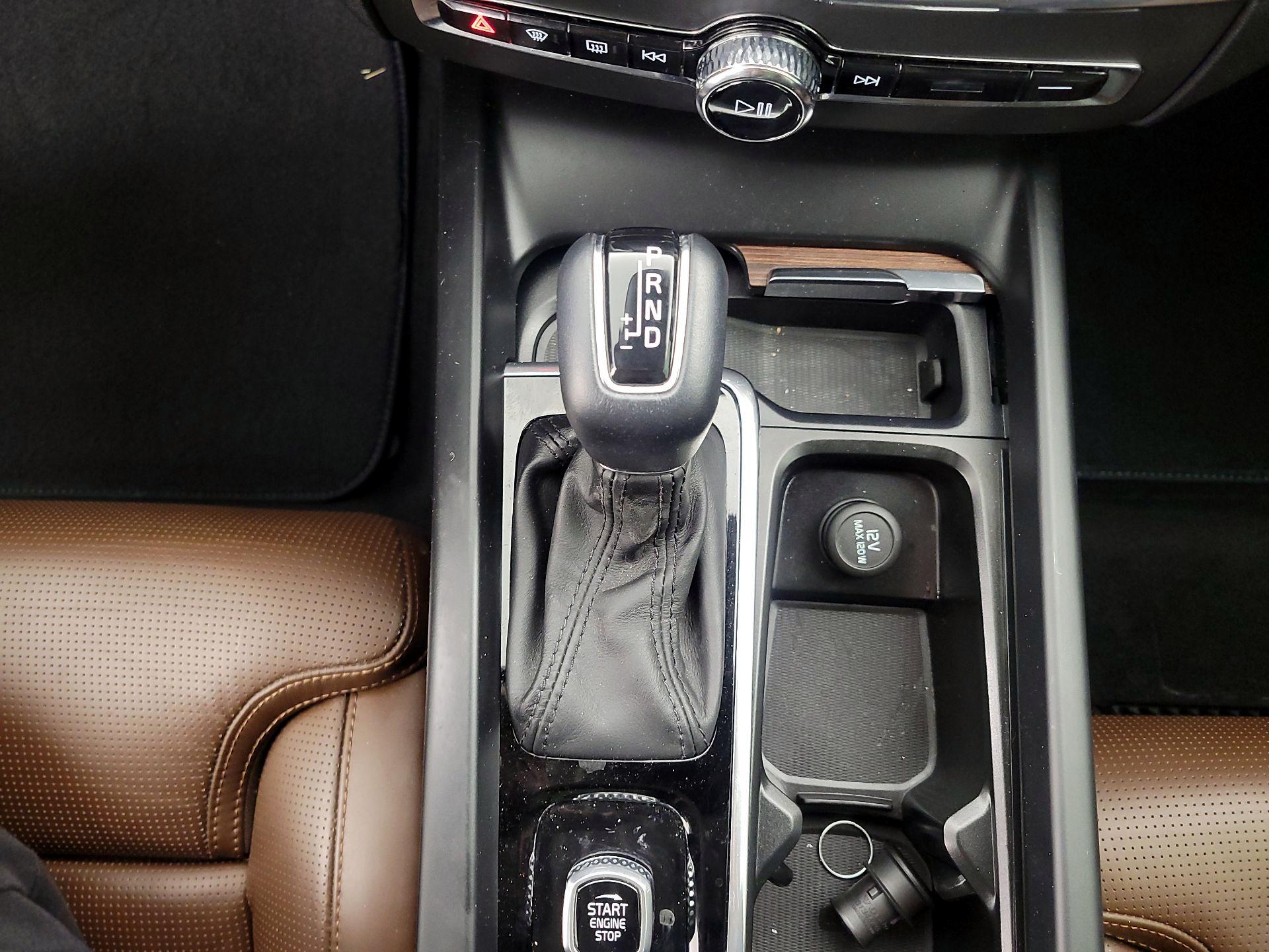 Thumbnail: 2020 Volvo XC60 - 18