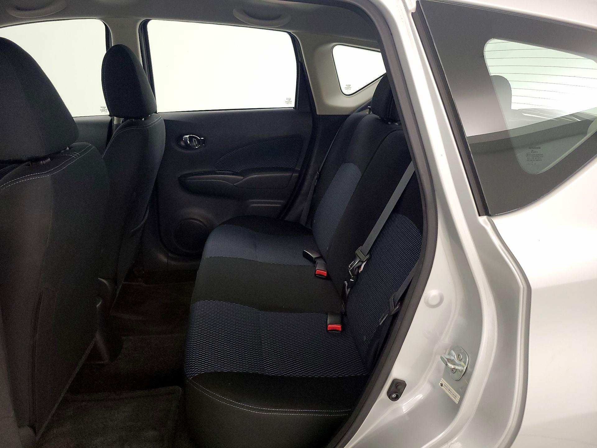 Thumbnail: 2016 Nissan Versa Note - 19