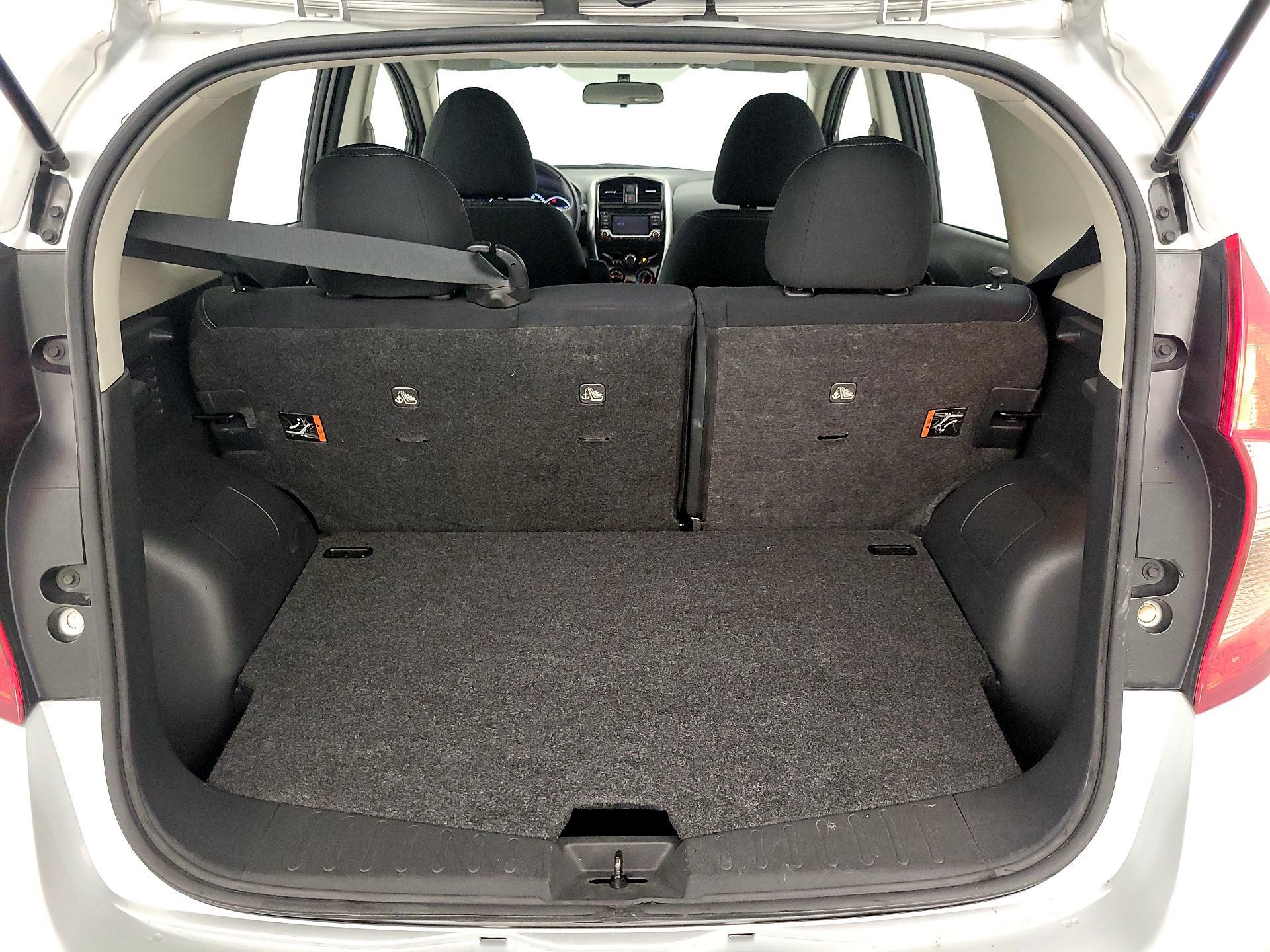 Thumbnail: 2016 Nissan Versa Note - 20