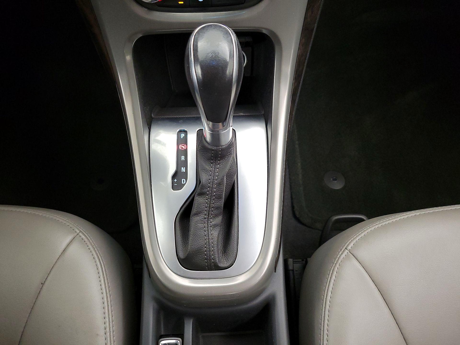 Thumbnail: 2017 Buick Verano - 17