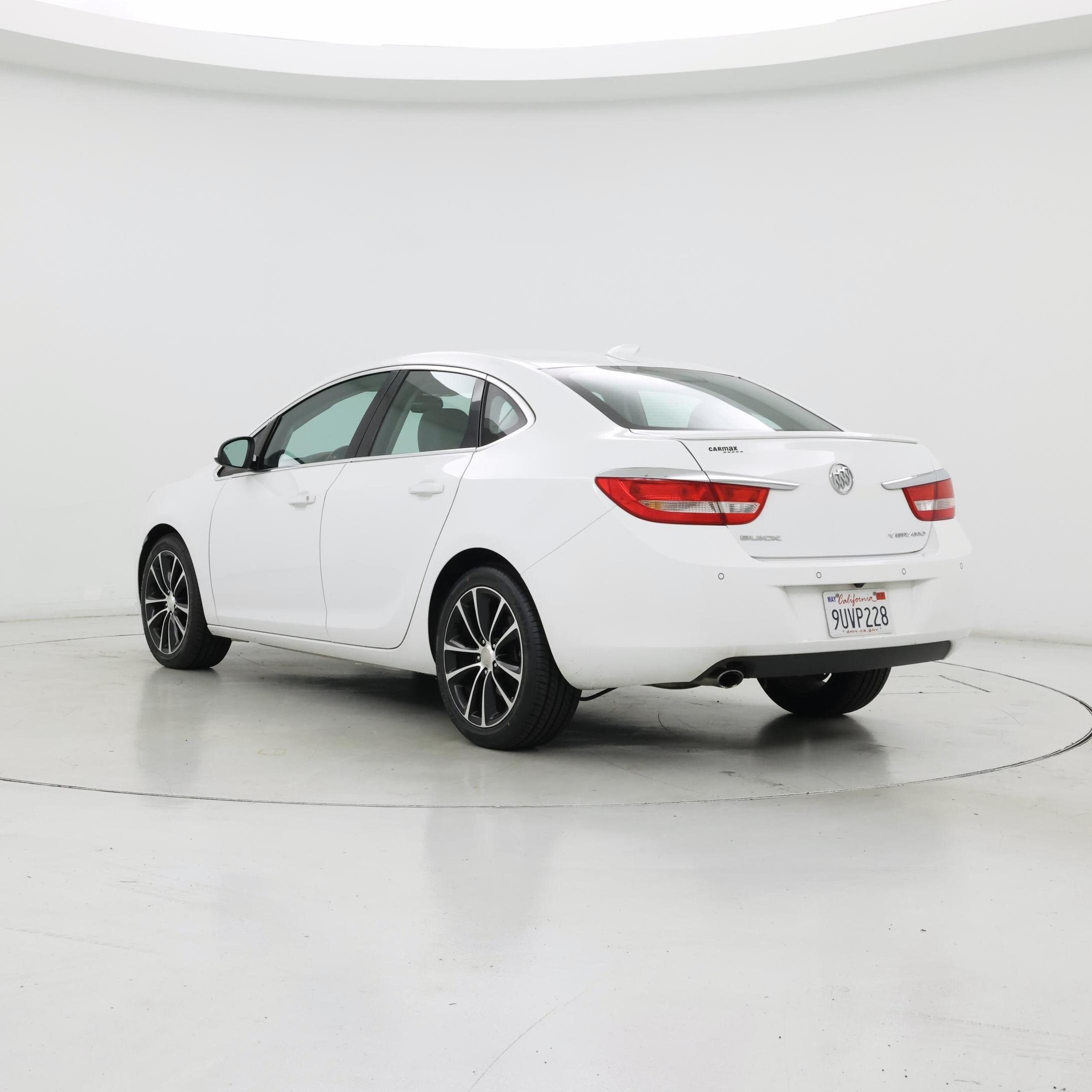 Thumbnail: 2017 Buick Verano - 2