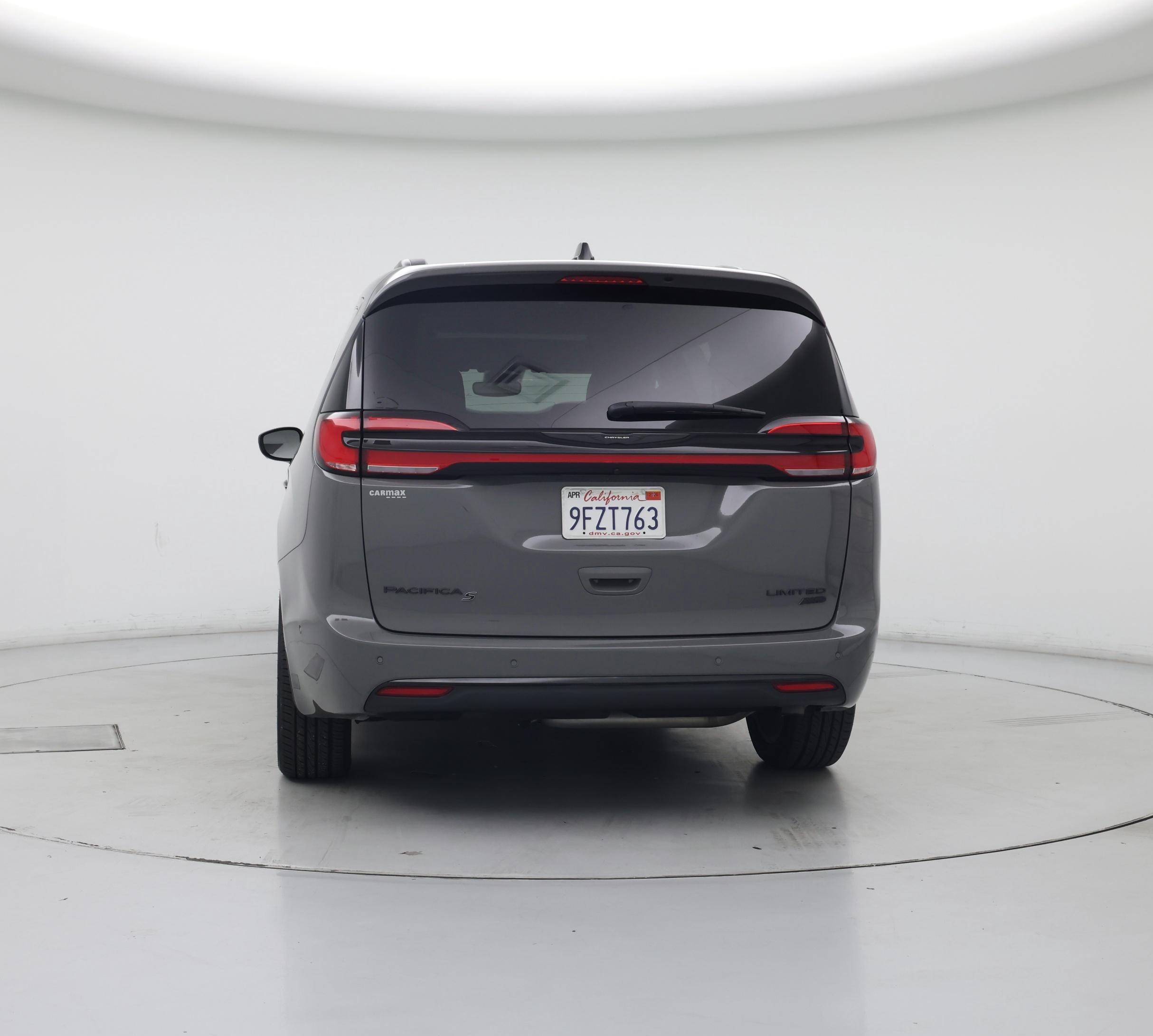 Thumbnail: 2023 Chrysler Pacifica - 6