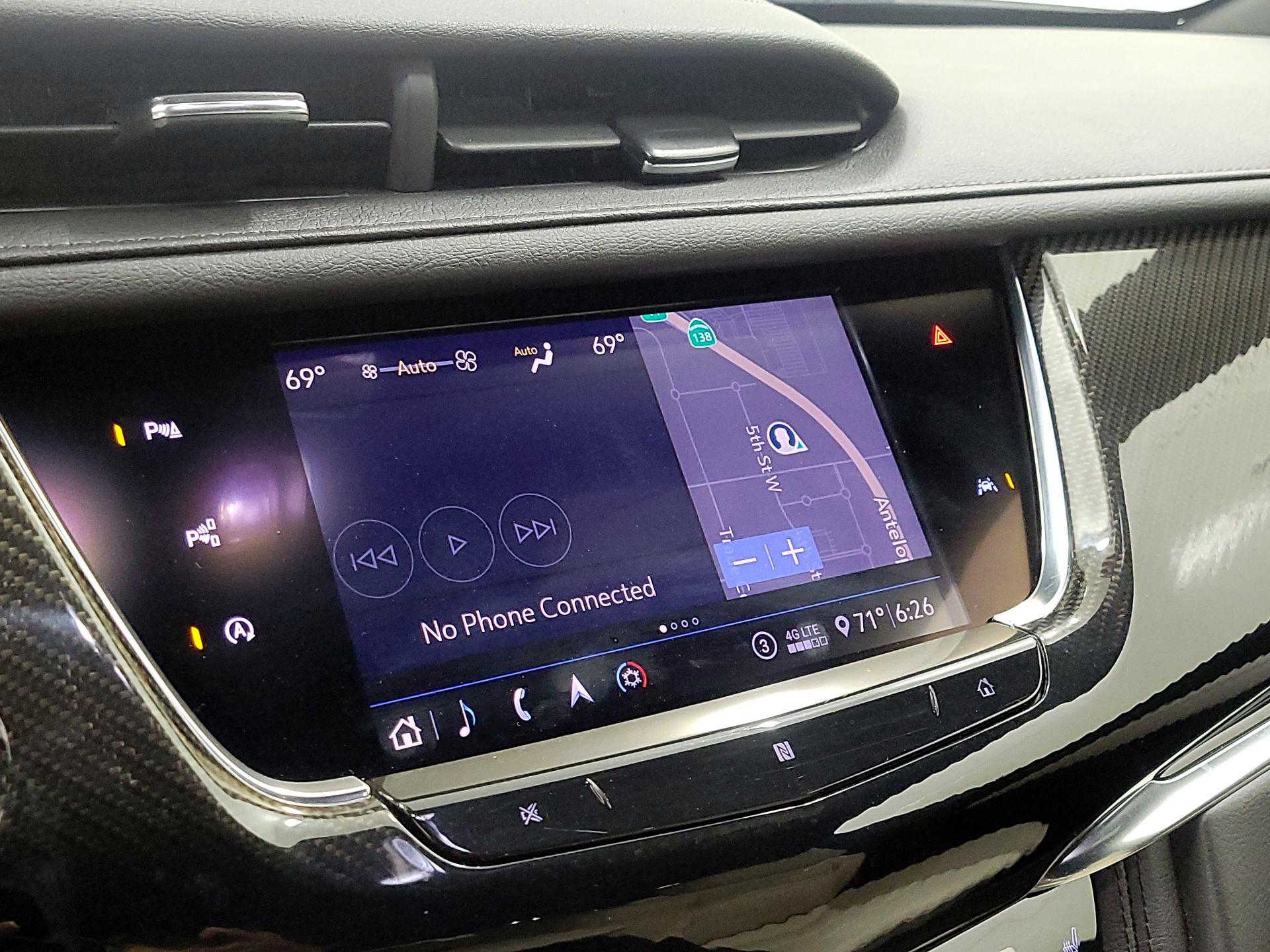 Thumbnail: 2020 Cadillac XT6 - 16