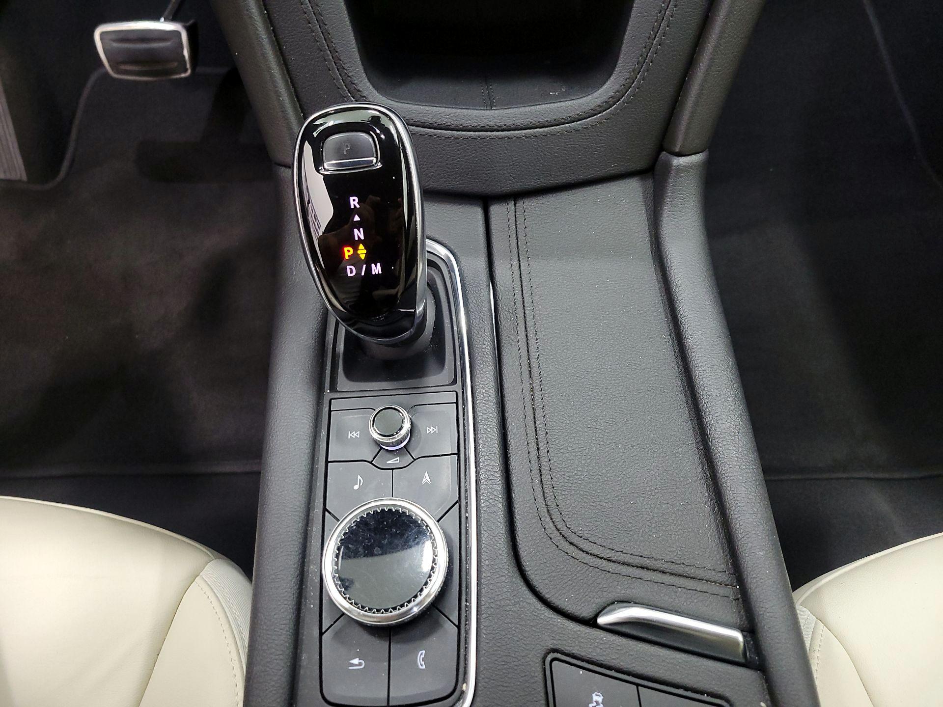Thumbnail: 2020 Cadillac XT6 - 18