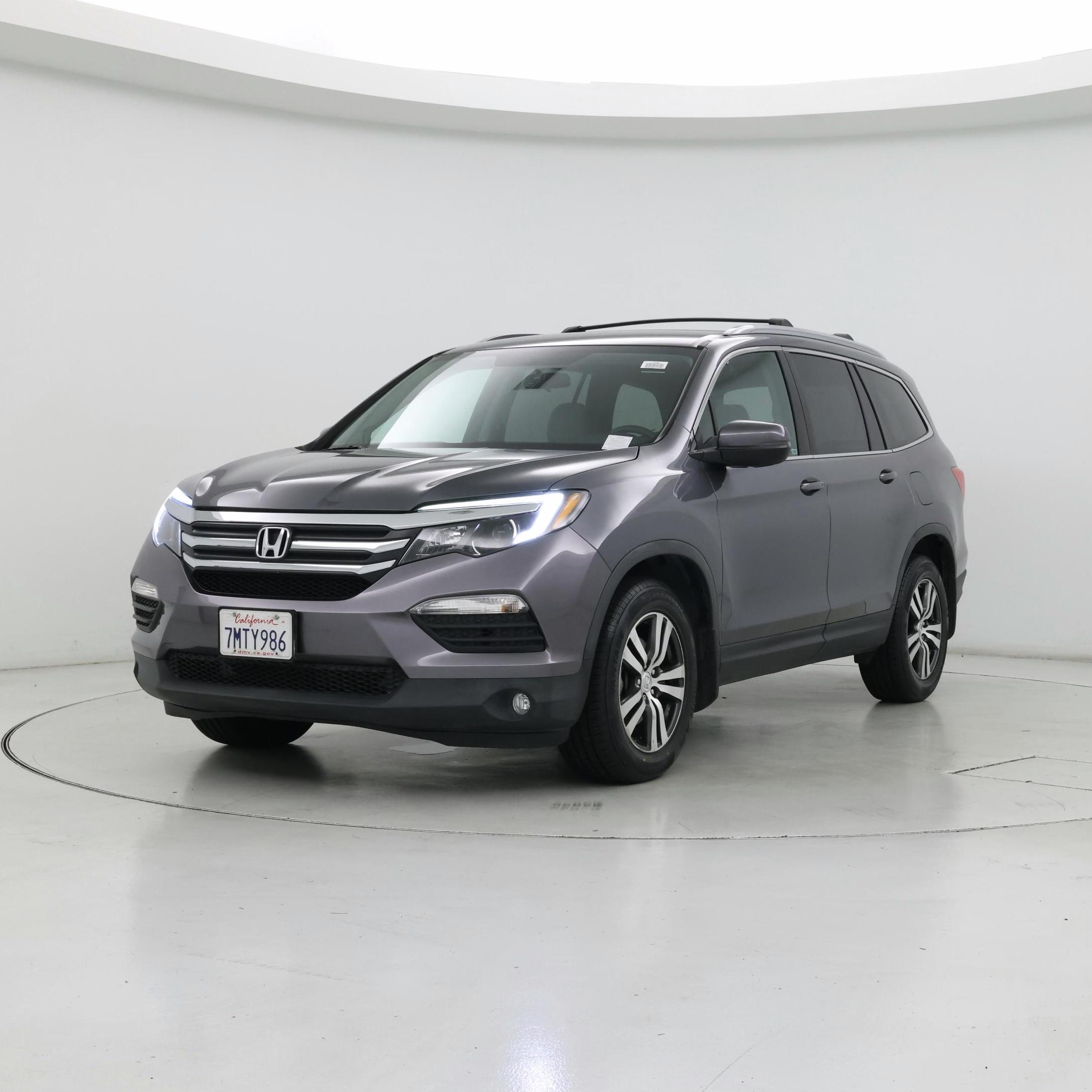 Thumbnail: 2016 Honda Pilot - 4