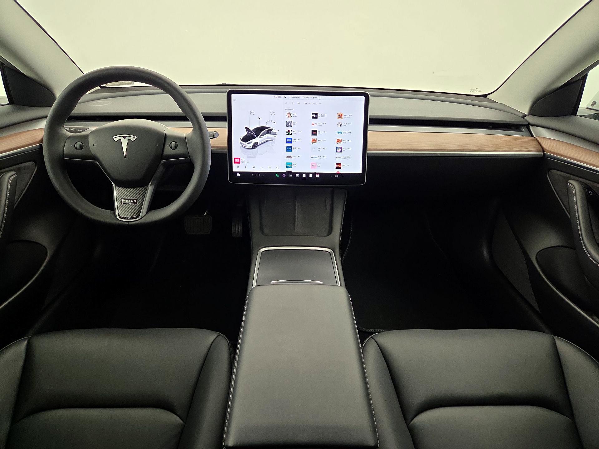 Thumbnail: 2023 Tesla Model 3 - 9