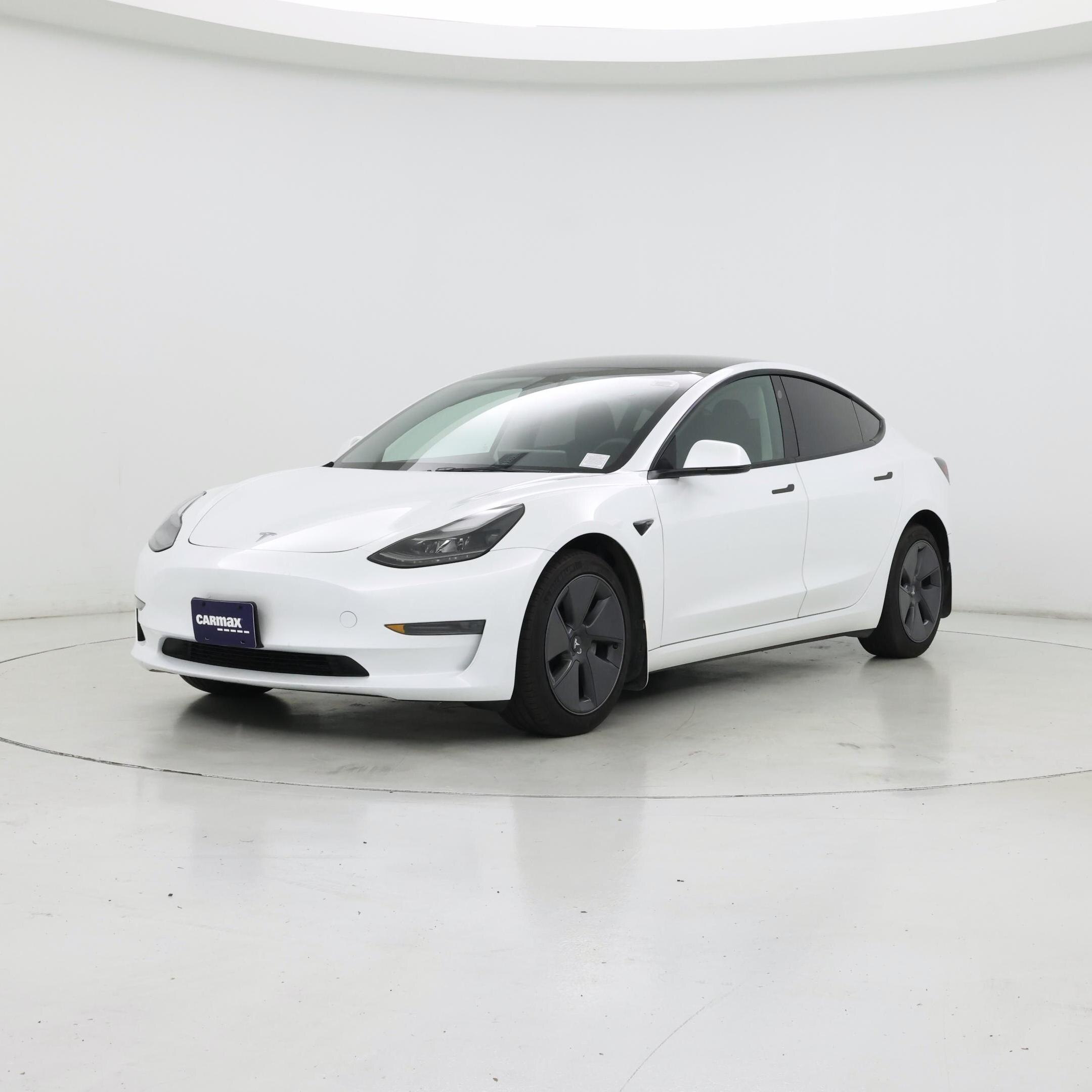 Thumbnail: 2023 Tesla Model 3 - 4