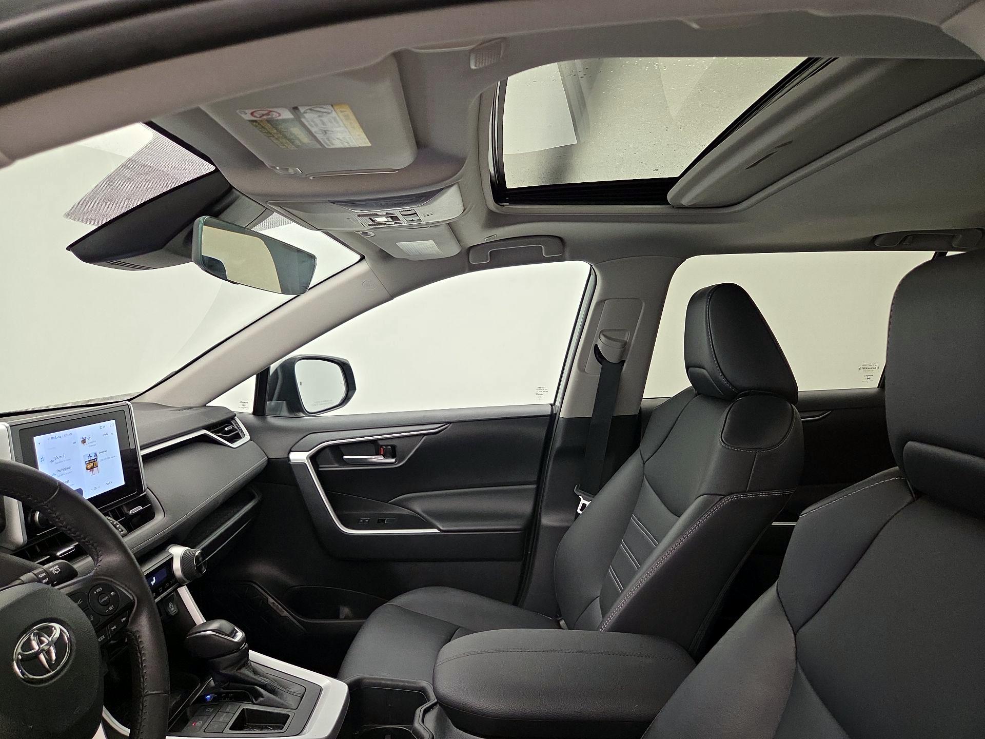 Thumbnail: 2023 Toyota RAV4 - 19