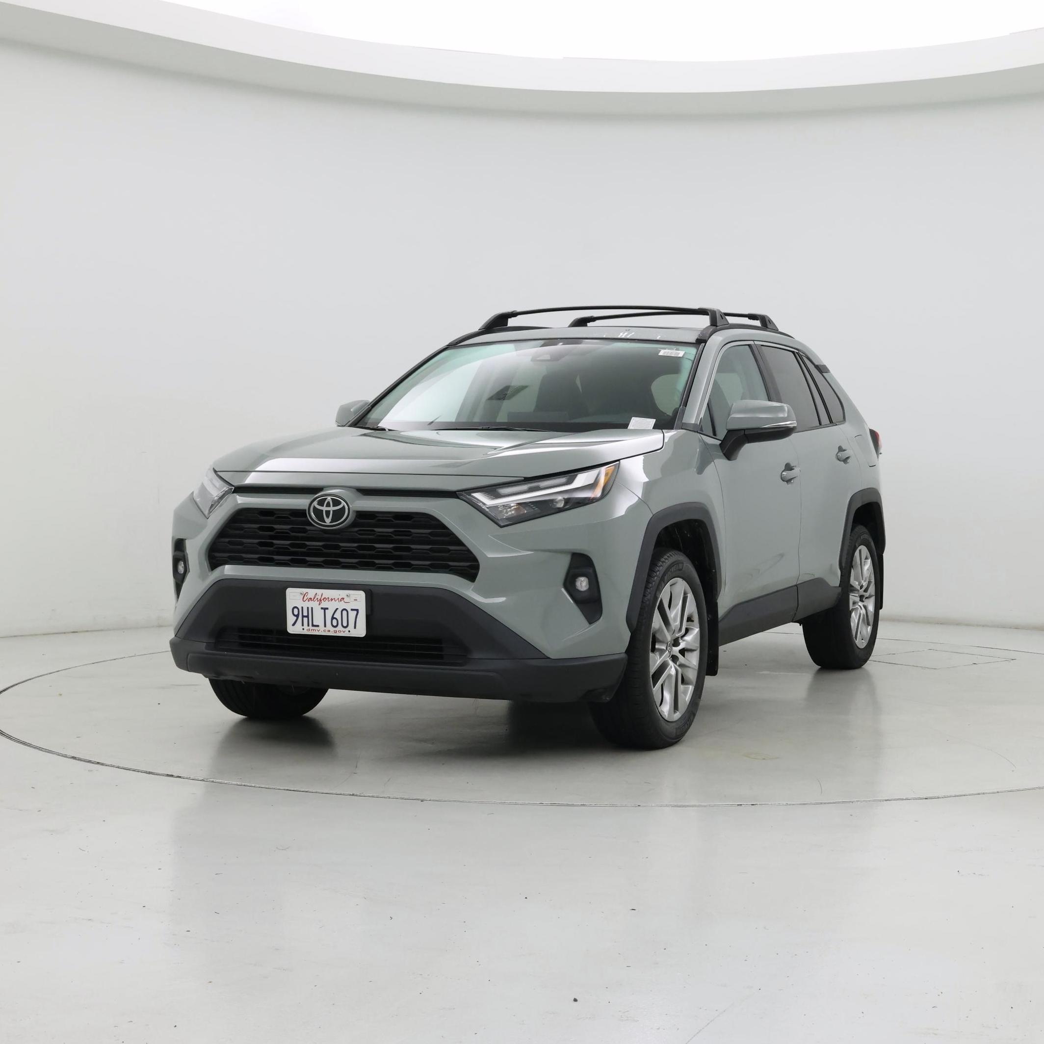 Thumbnail: 2023 Toyota RAV4 - 4