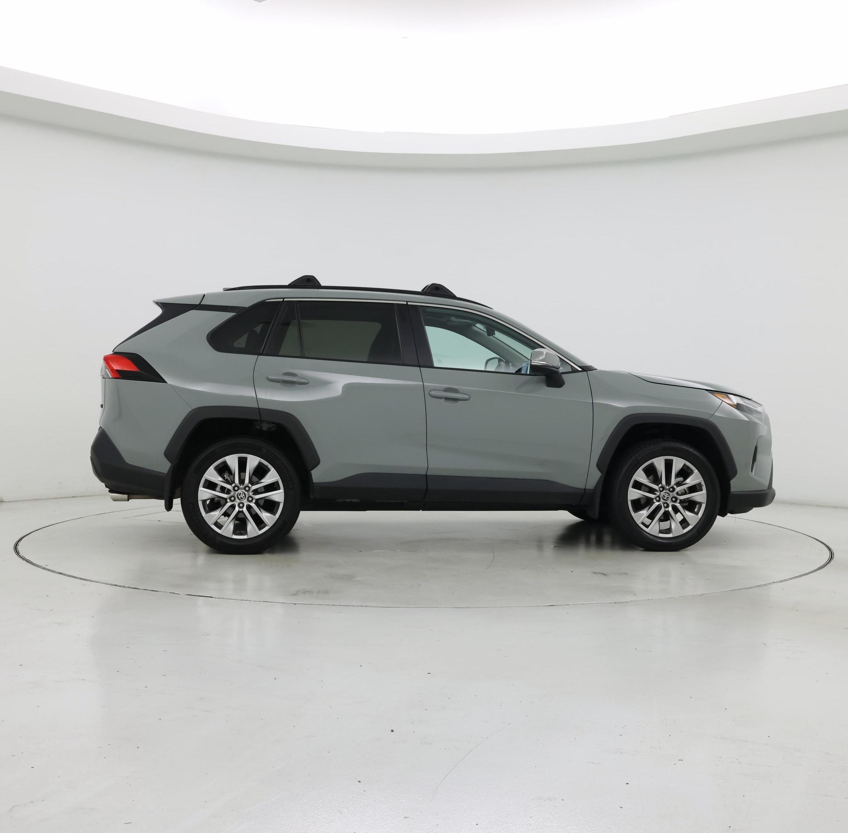 Thumbnail: 2023 Toyota RAV4 - 7