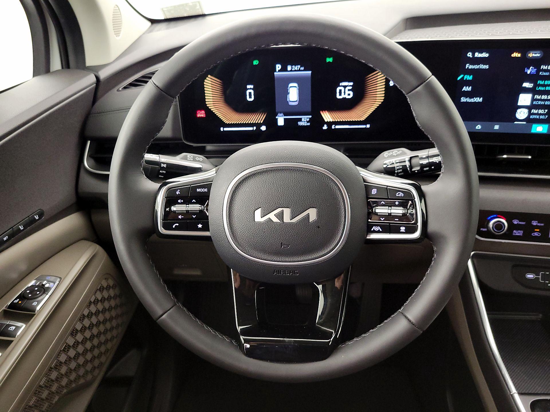 Thumbnail: 2025 Kia Carnival - 10