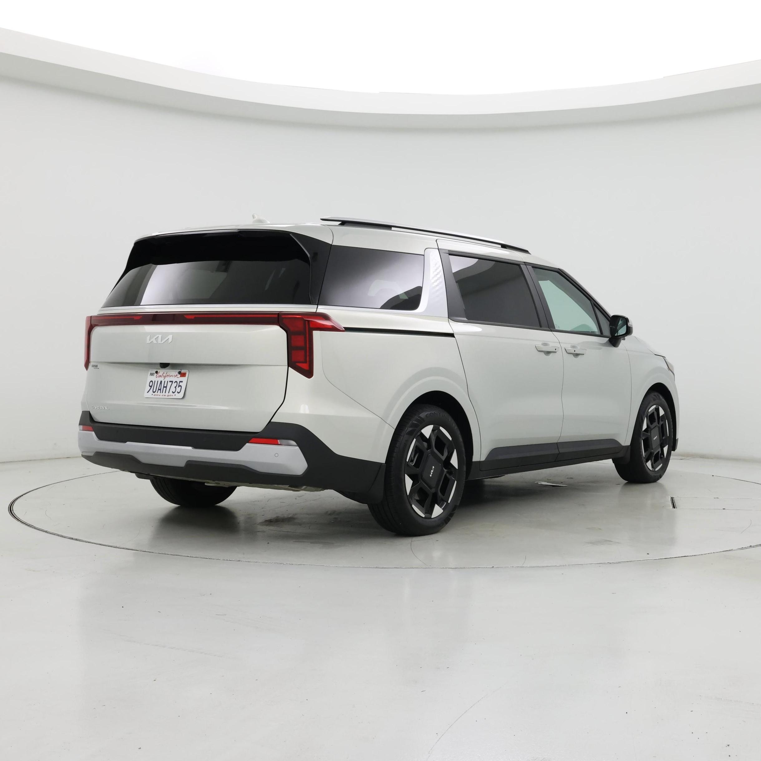 Thumbnail: 2025 Kia Carnival - 8