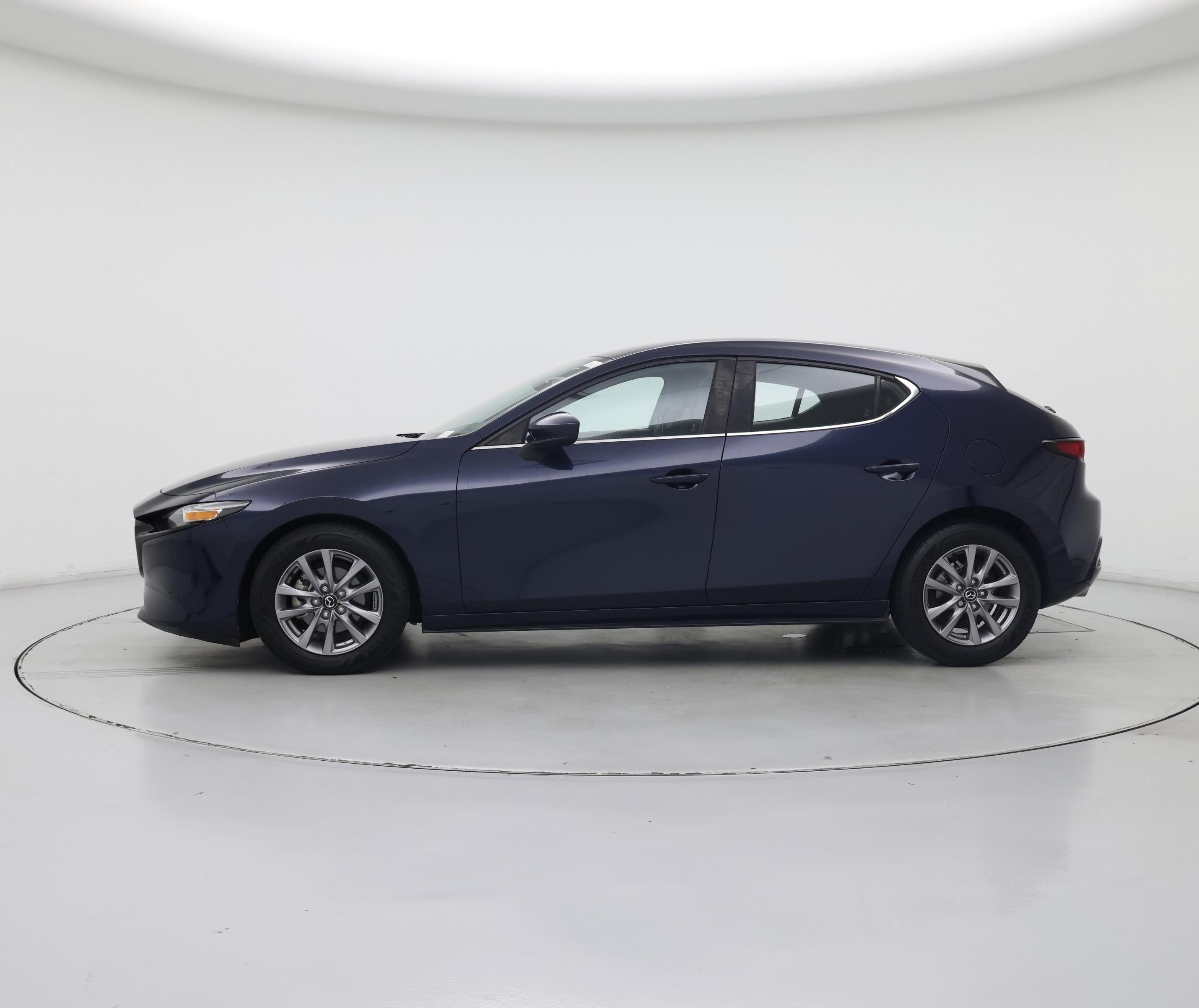 Thumbnail: 2021 Mazda Mazda3 - 3