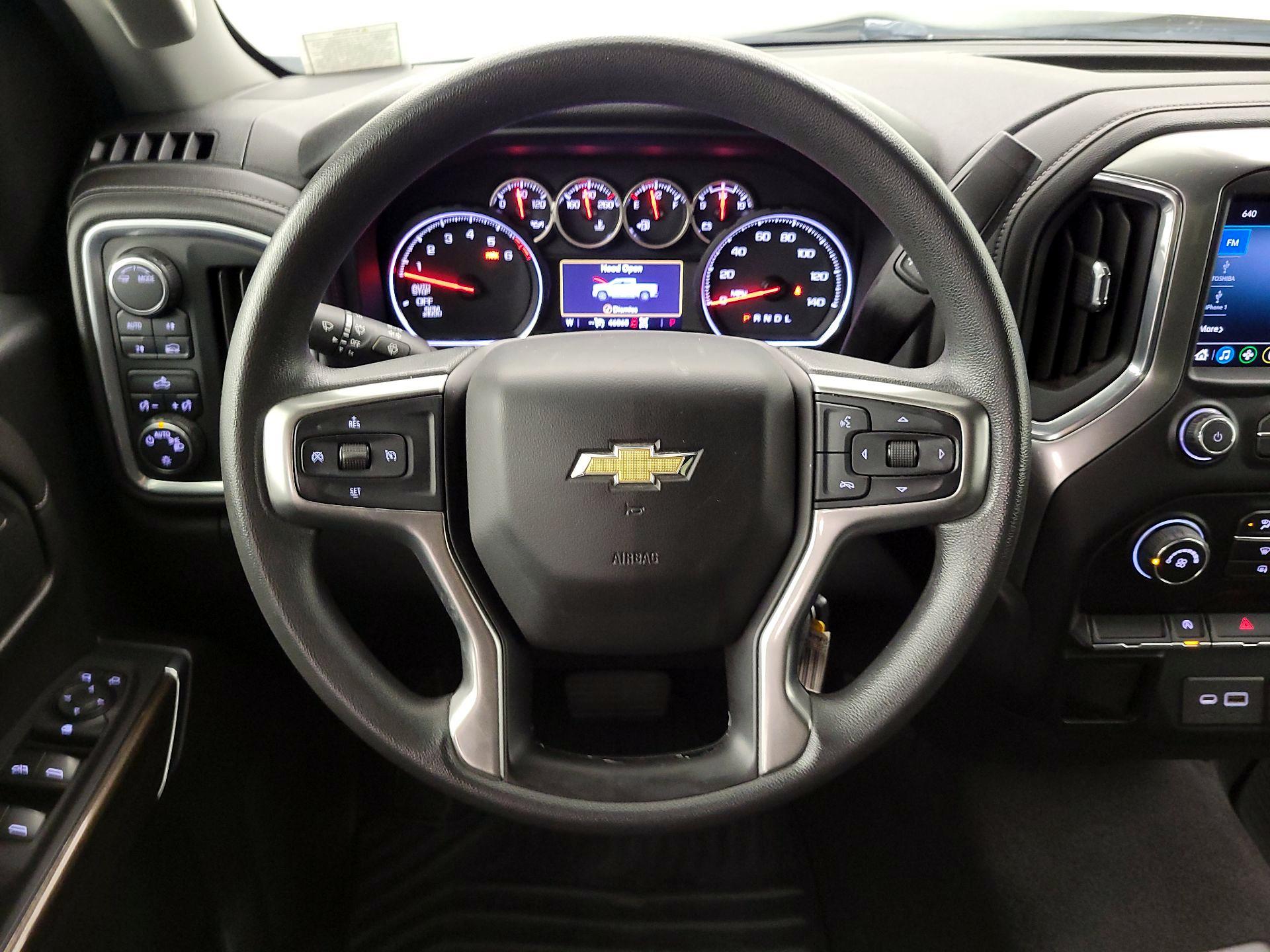 Thumbnail: 2020 Chevrolet Silverado 1500 - 10