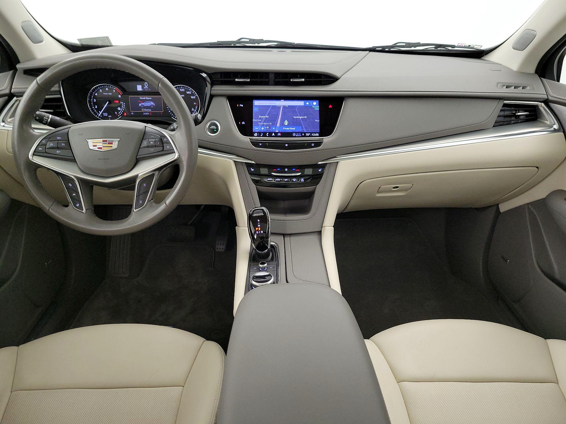 Thumbnail: 2021 Cadillac XT5 - 9