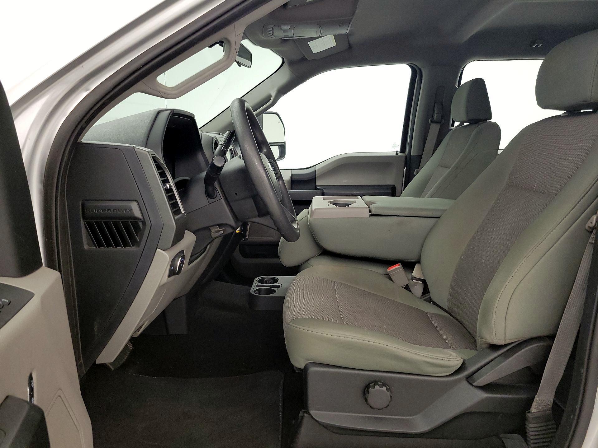 Thumbnail: 2019 Ford F-250 - 9