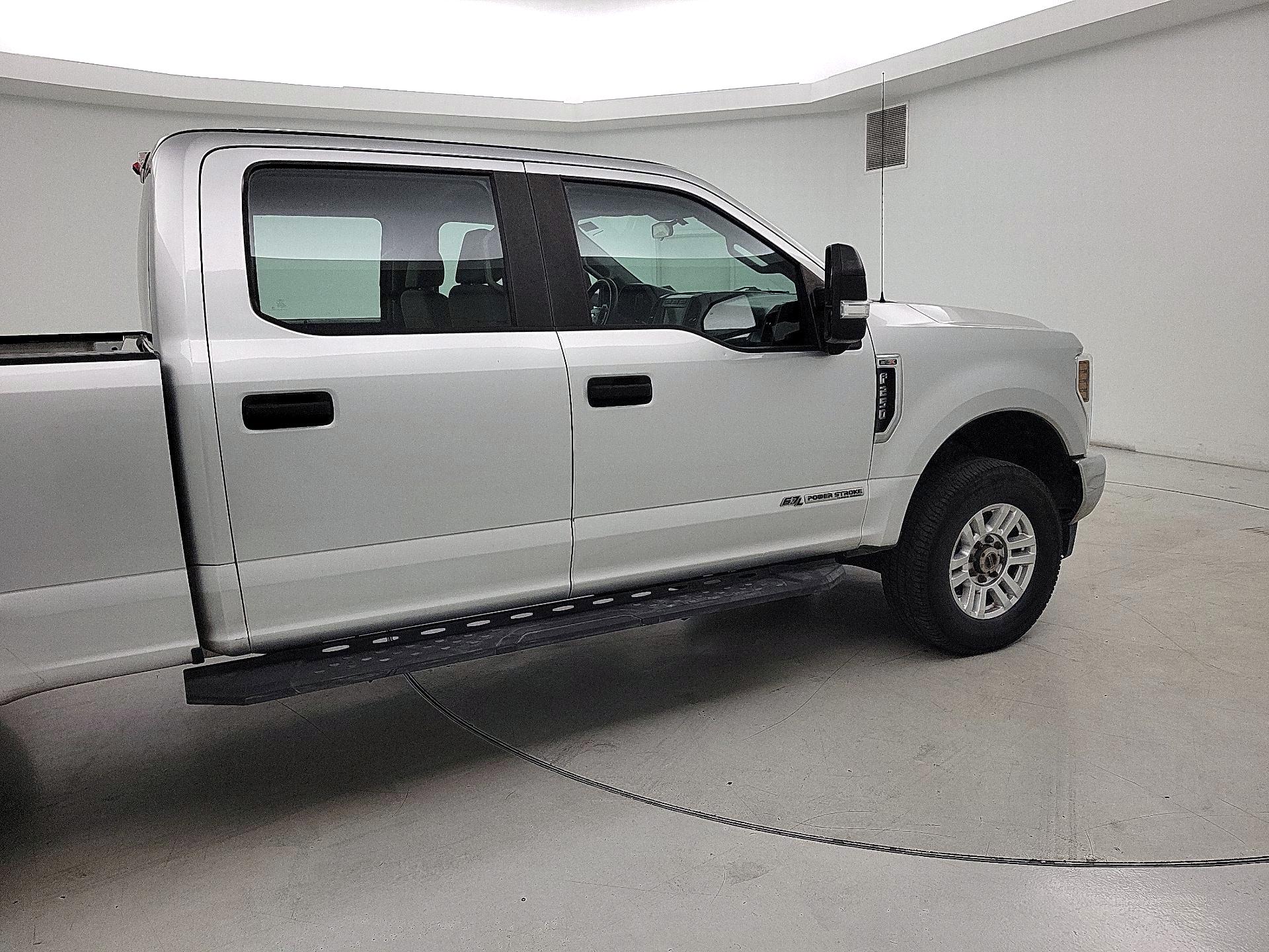 Thumbnail: 2019 Ford F-250 - 4