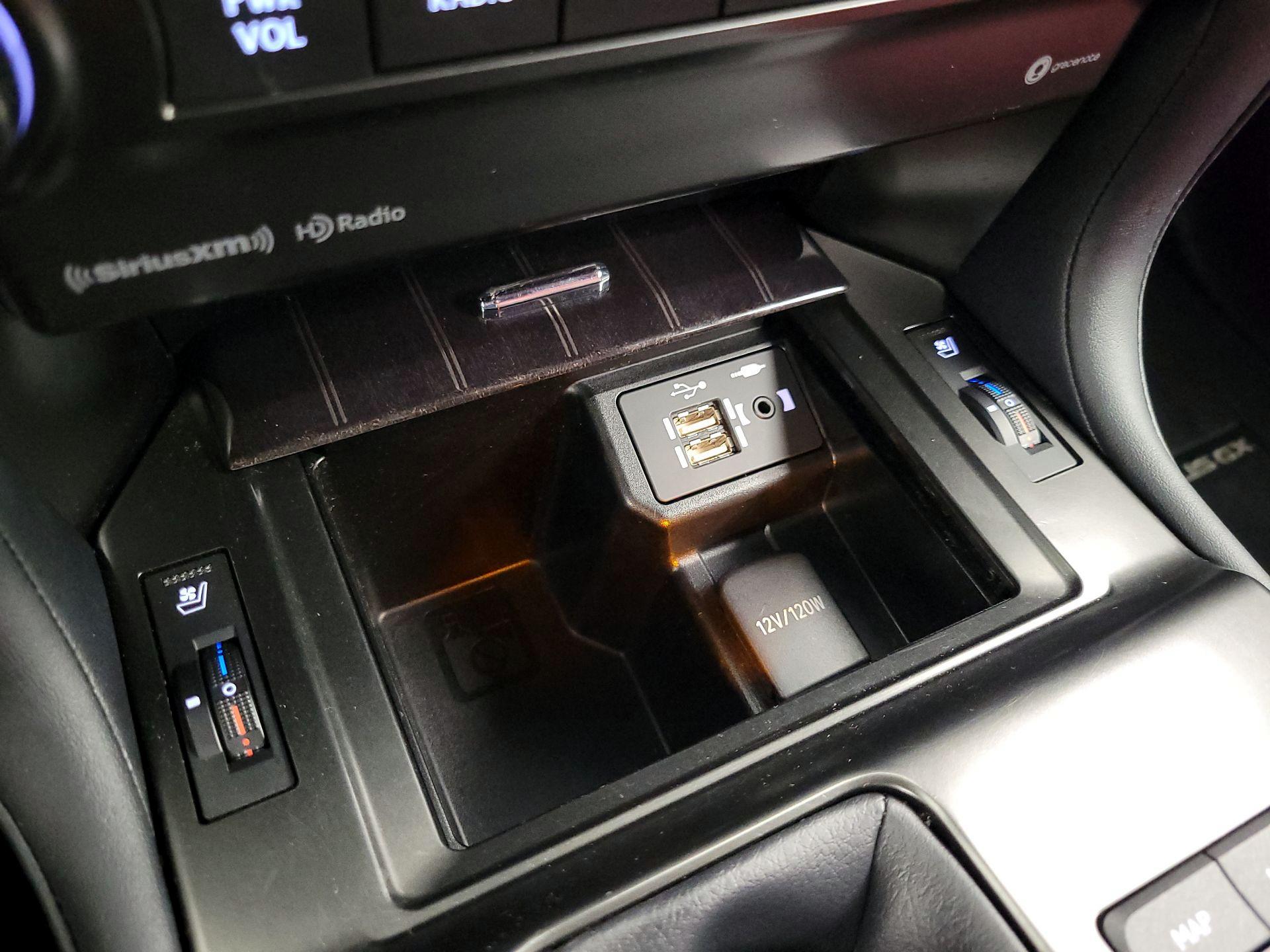 Thumbnail: 2022 Lexus GX - 19