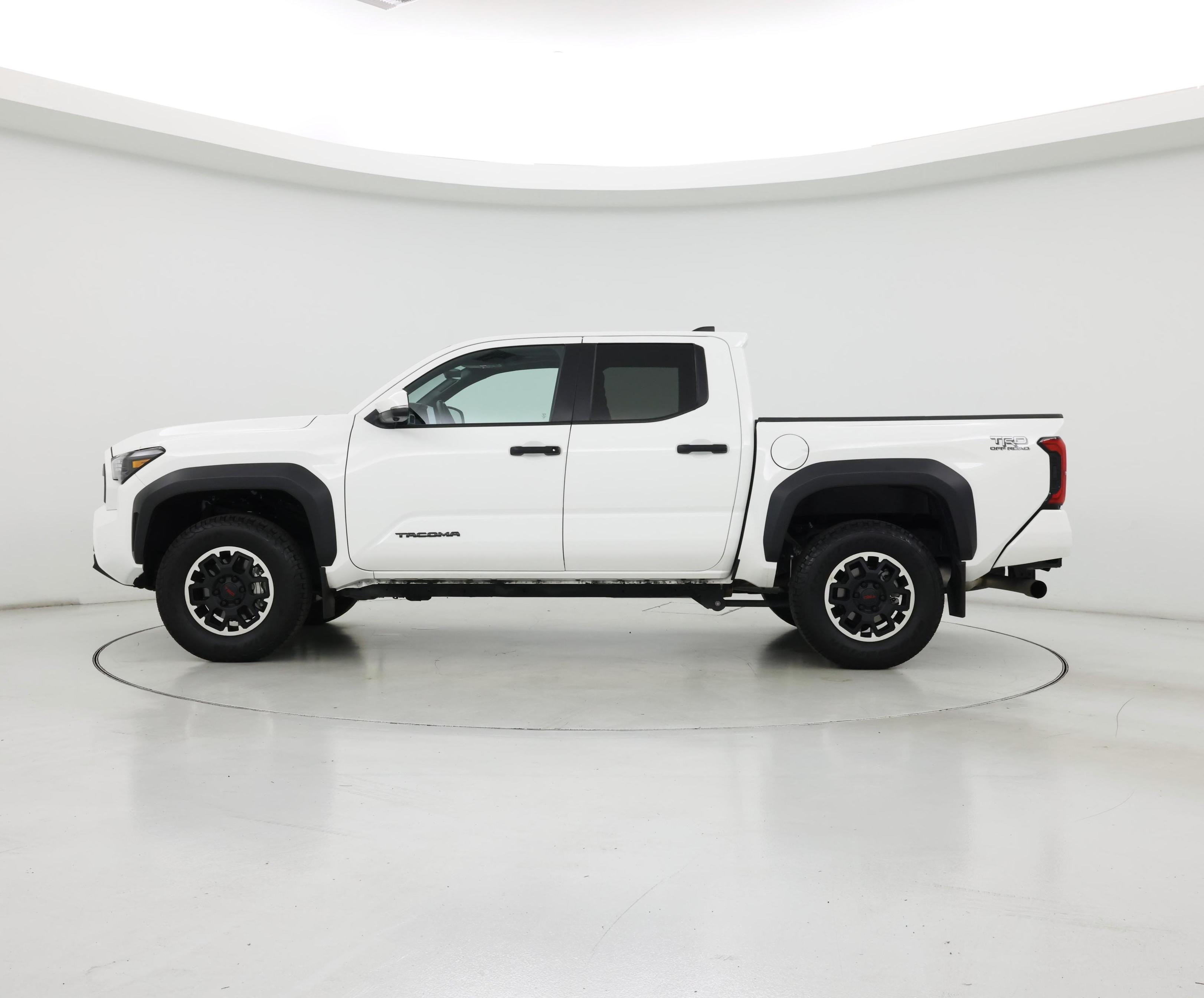 Thumbnail: 2024 Toyota Tacoma - 3