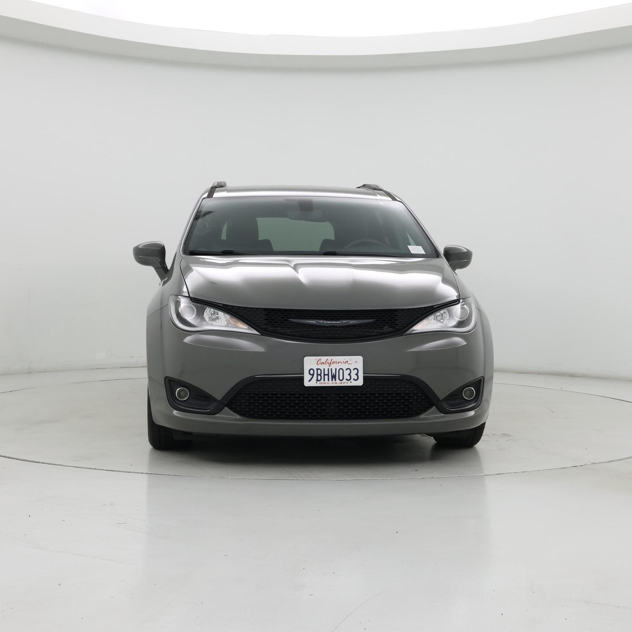 Thumbnail: 2020 Chrysler Pacifica - 5