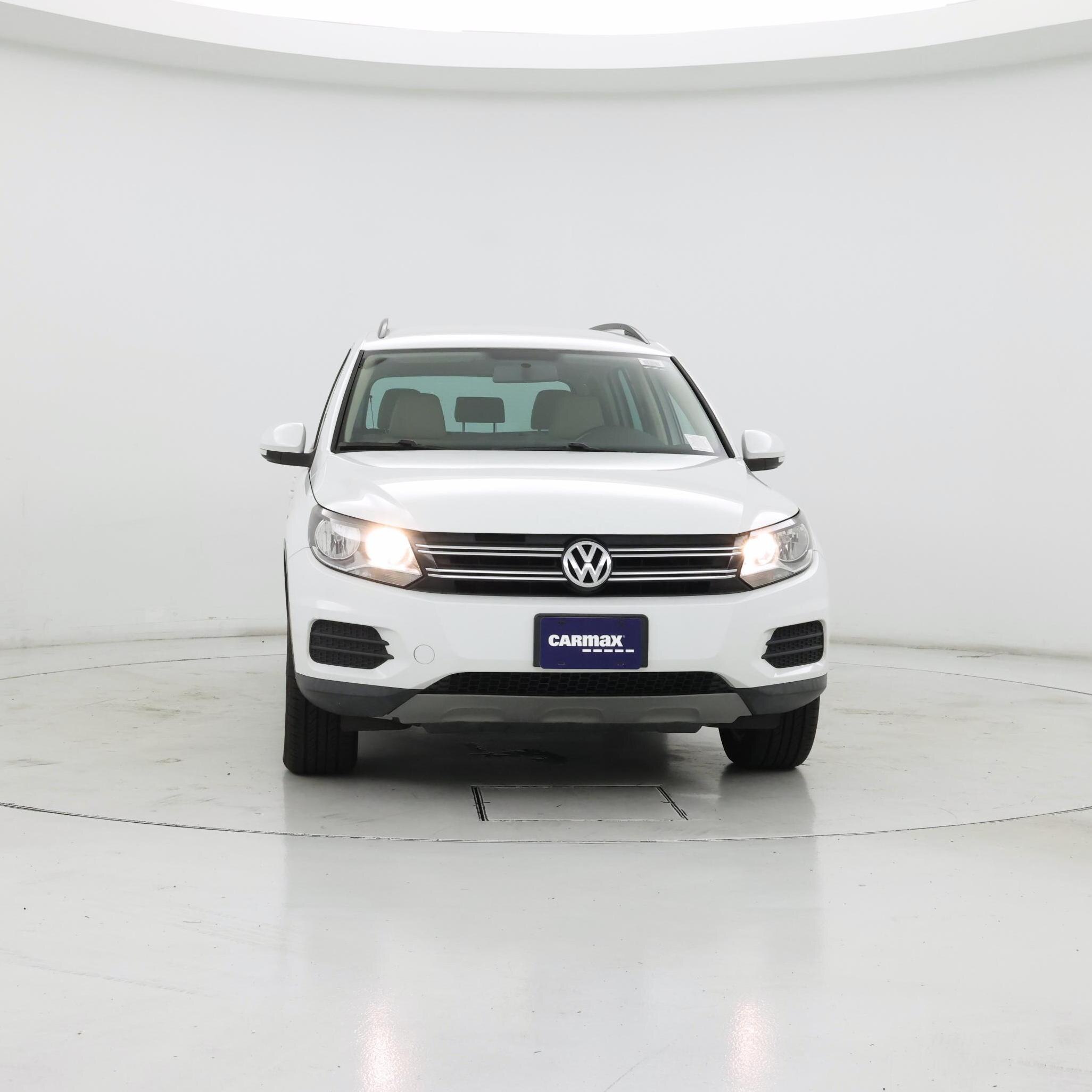 Thumbnail: 2015 Volkswagen Tiguan - 5