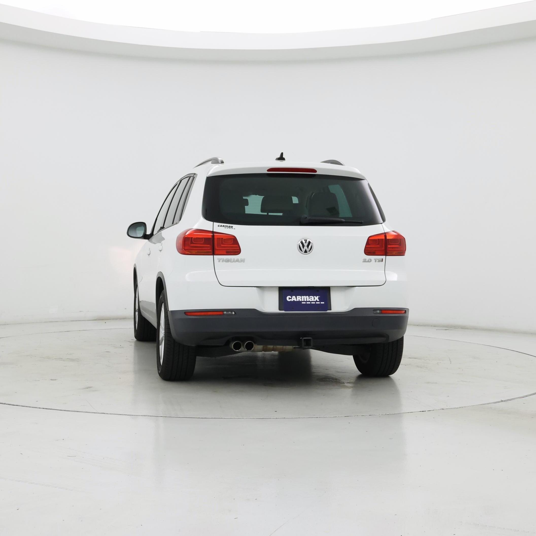 Thumbnail: 2015 Volkswagen Tiguan - 6