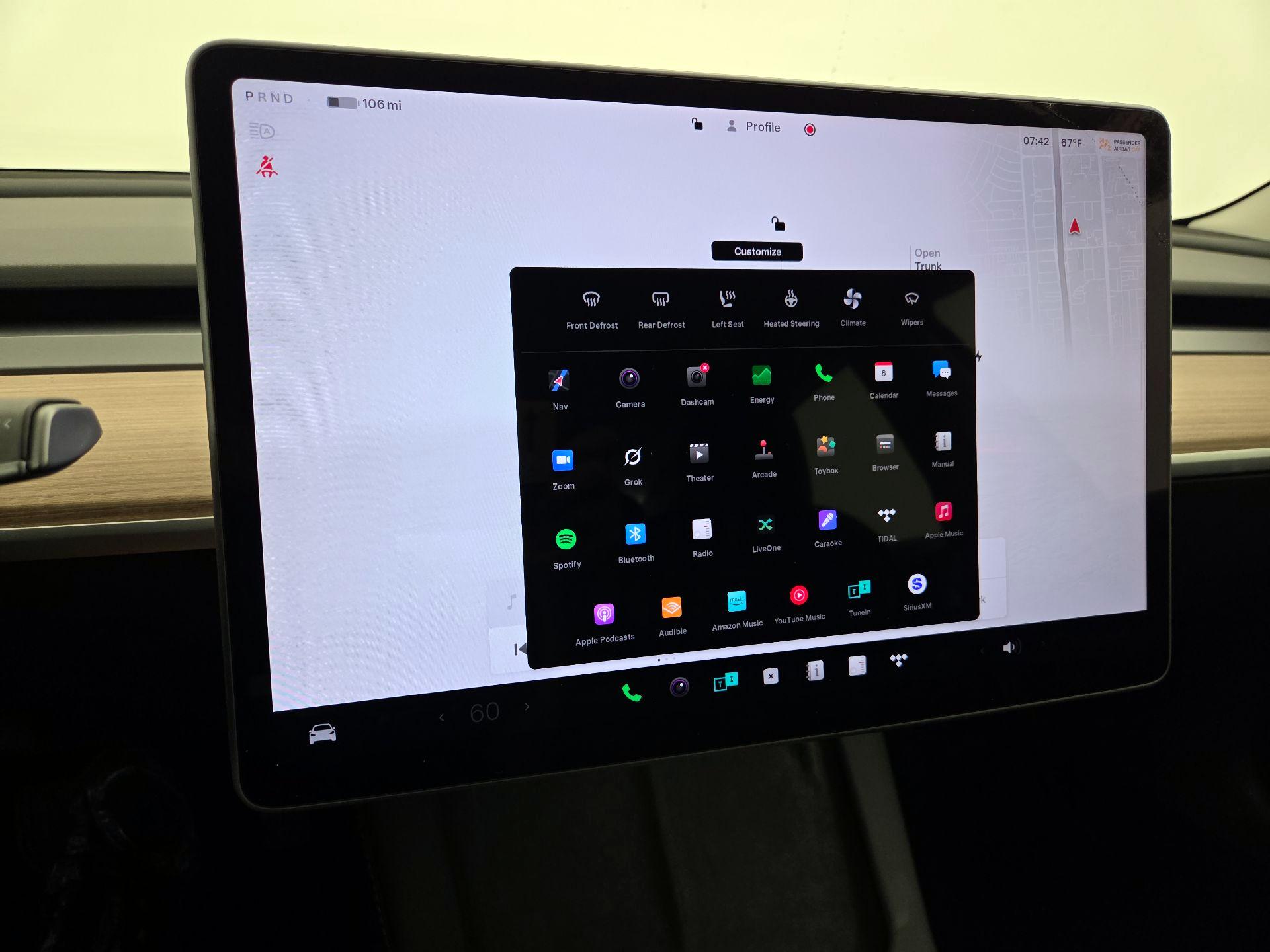 Thumbnail: 2023 Tesla Model 3 - 15