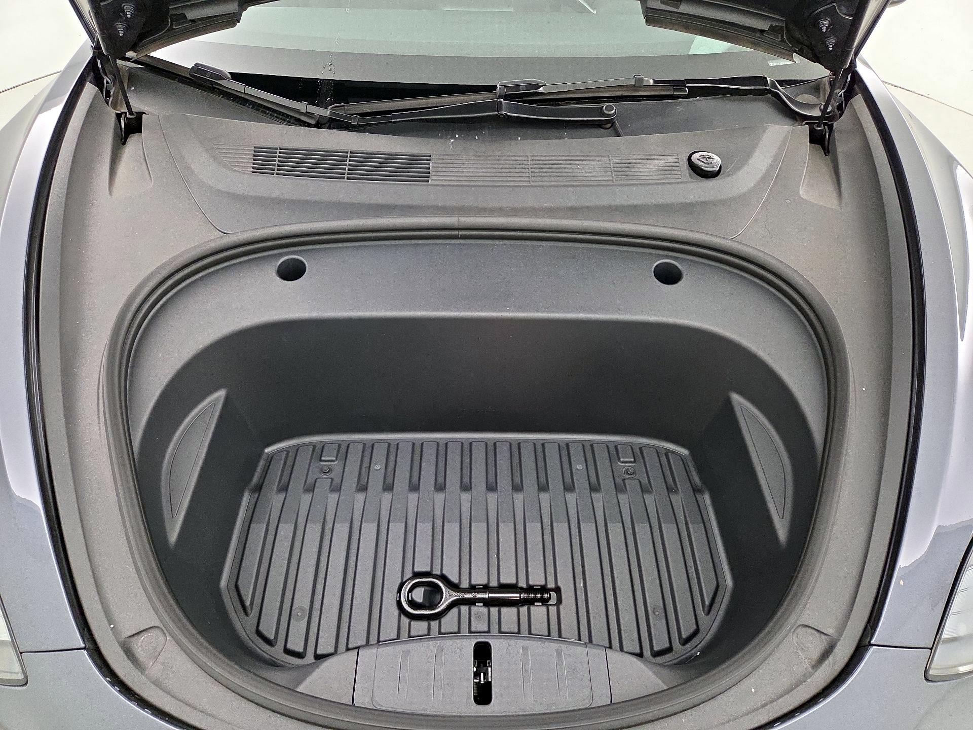 Thumbnail: 2023 Tesla Model 3 - 20