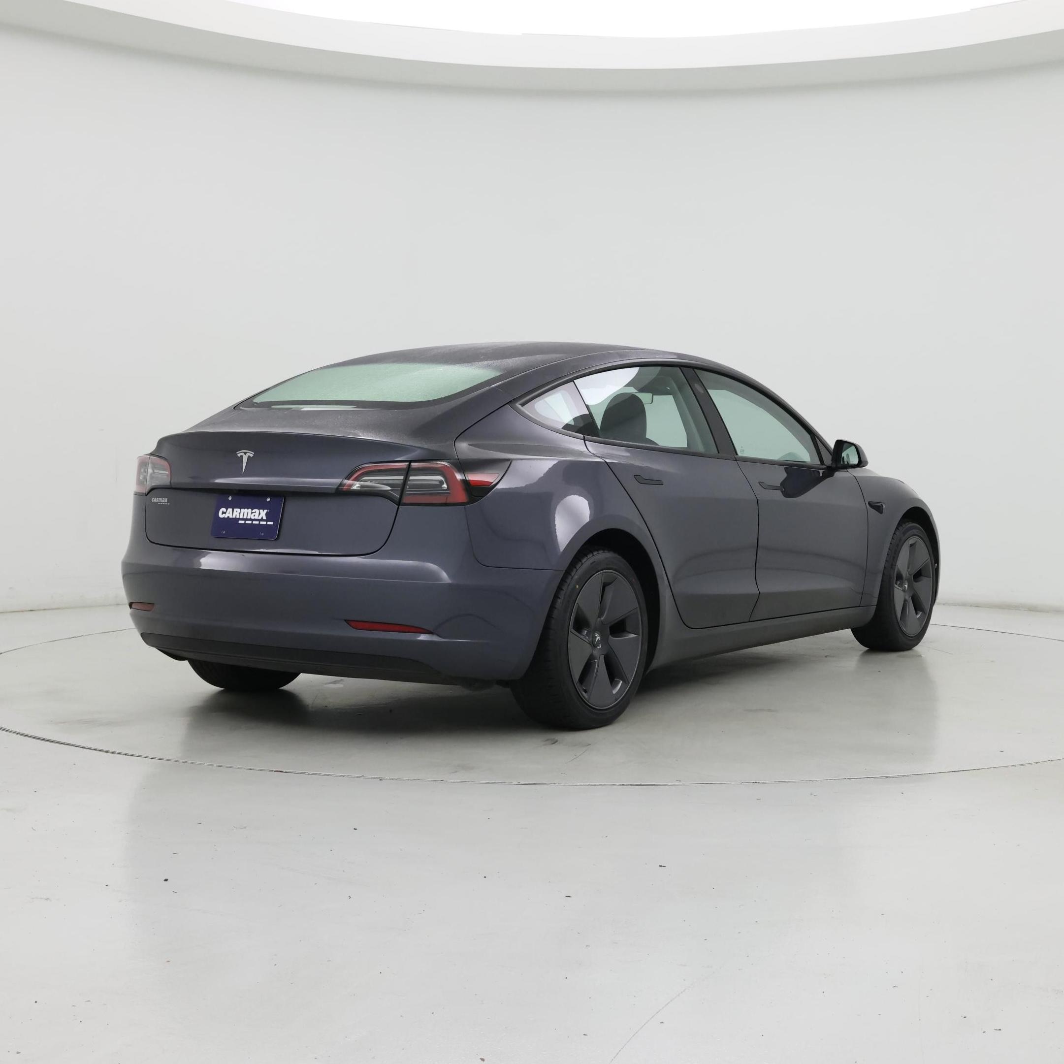 Thumbnail: 2023 Tesla Model 3 - 8