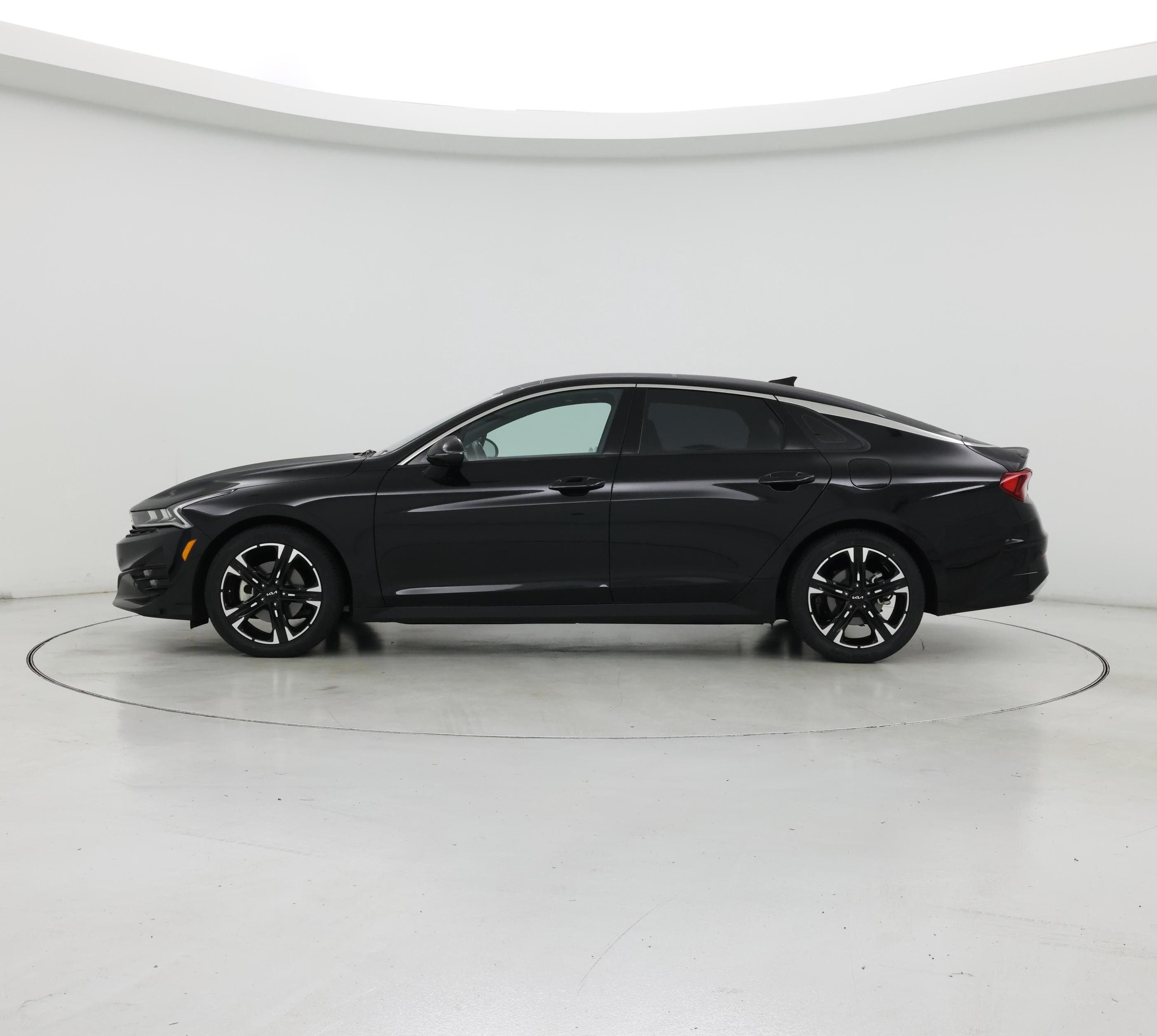 Thumbnail: 2024 Kia K5 - 3