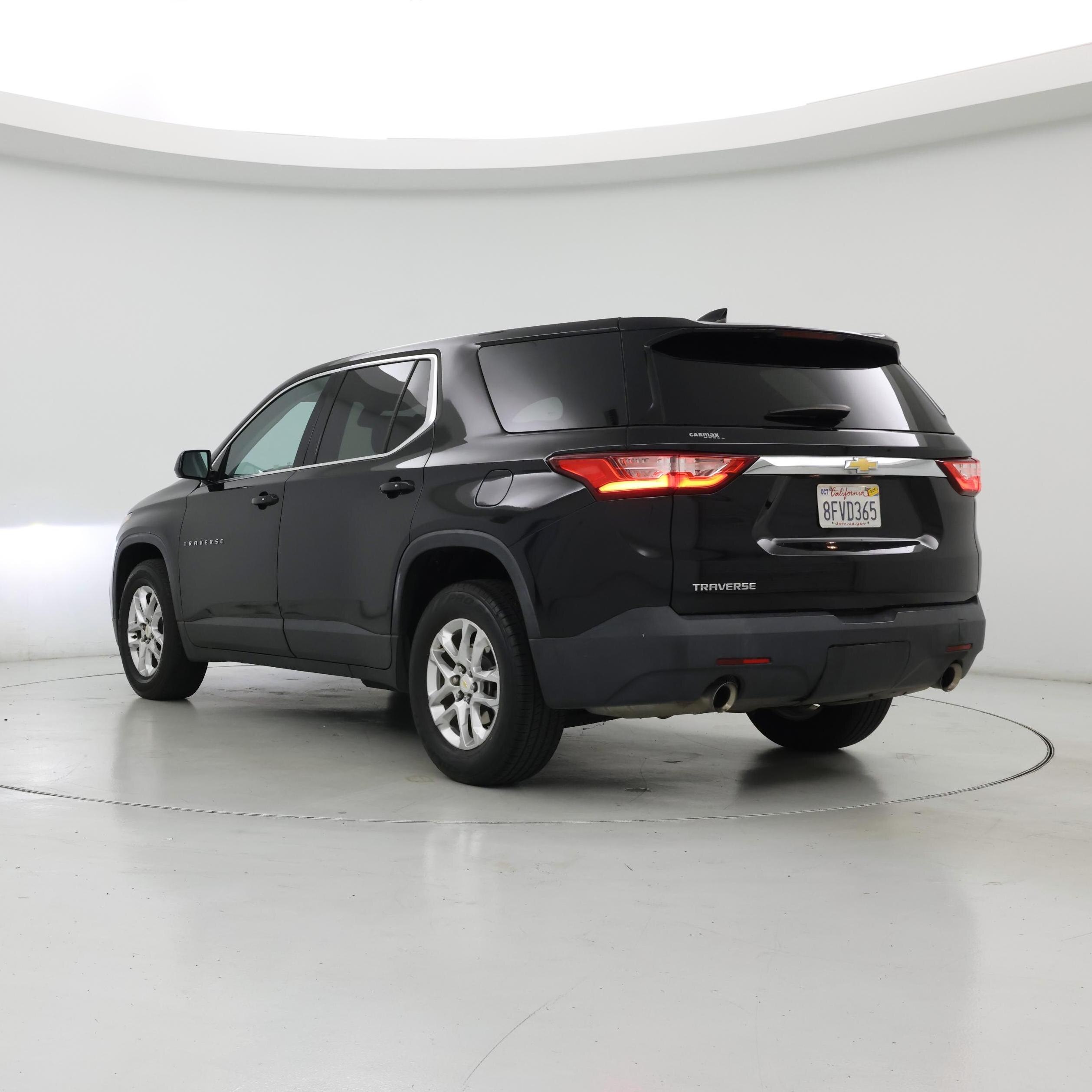 Thumbnail: 2019 Chevrolet Traverse - 2