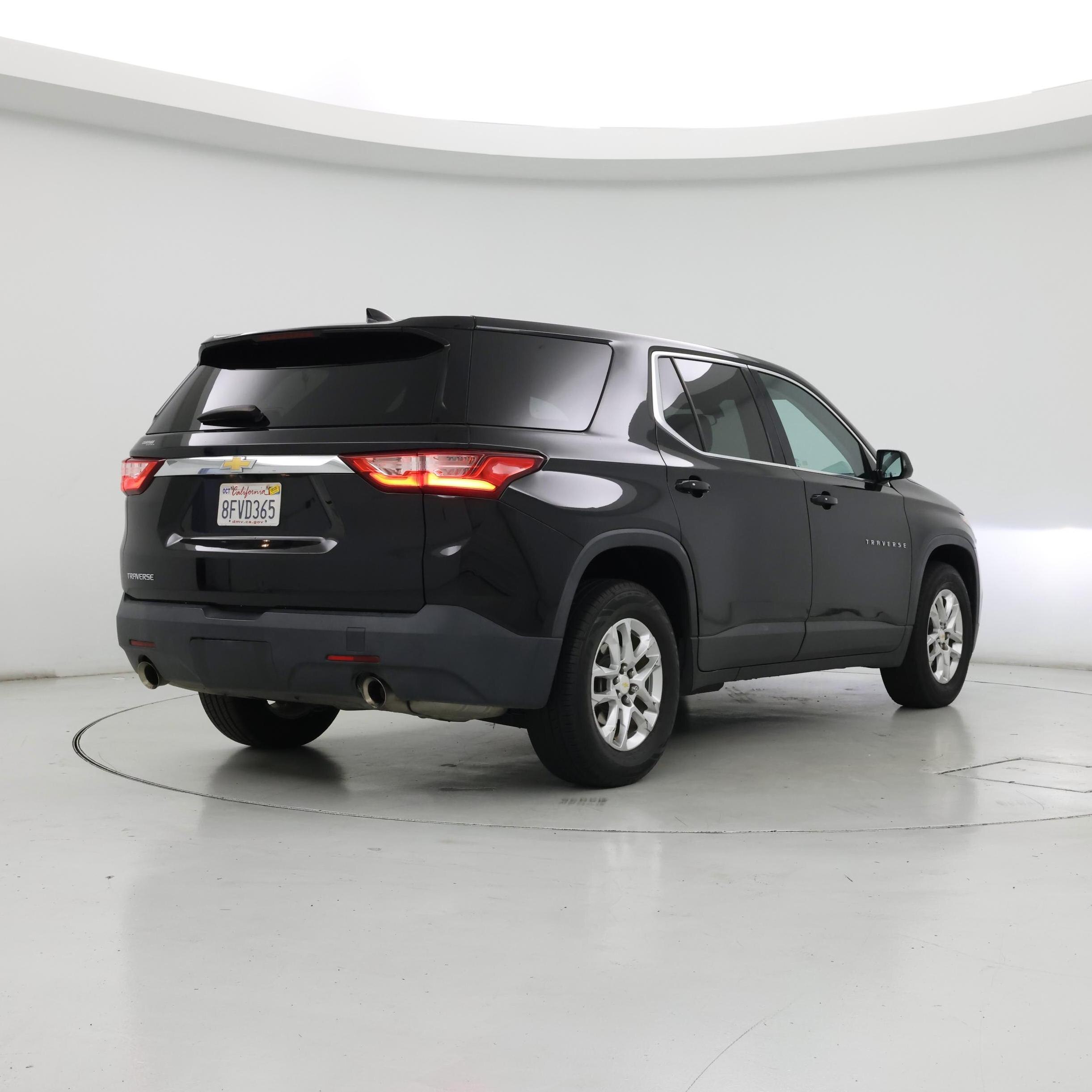 Thumbnail: 2019 Chevrolet Traverse - 8