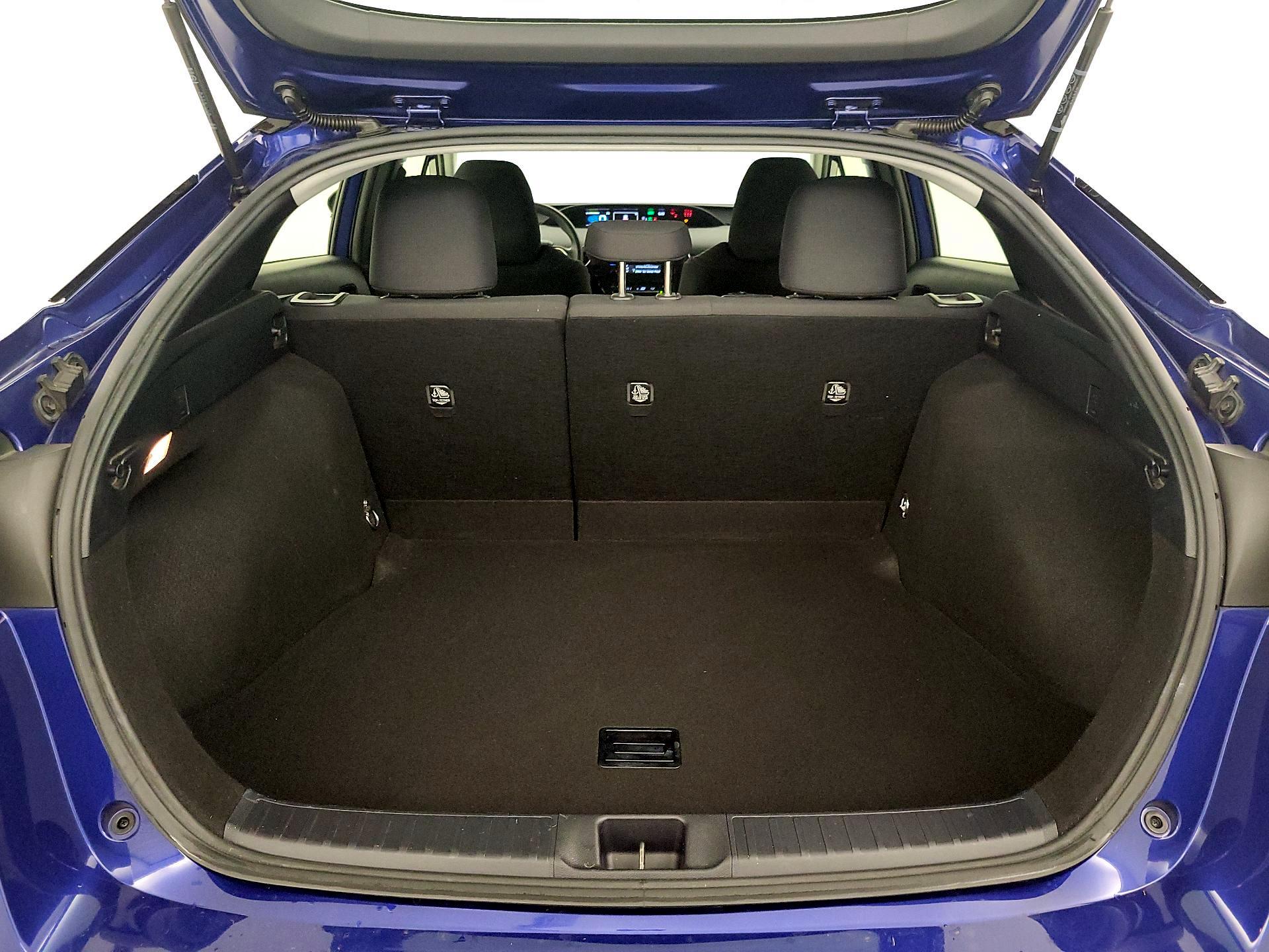 Thumbnail: 2018 Toyota Prius - 19