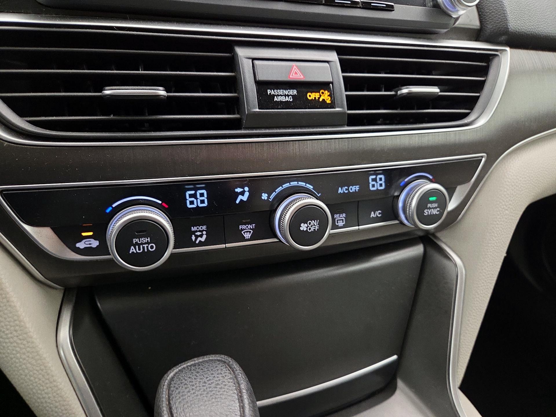 Thumbnail: 2018 Honda Accord - 16