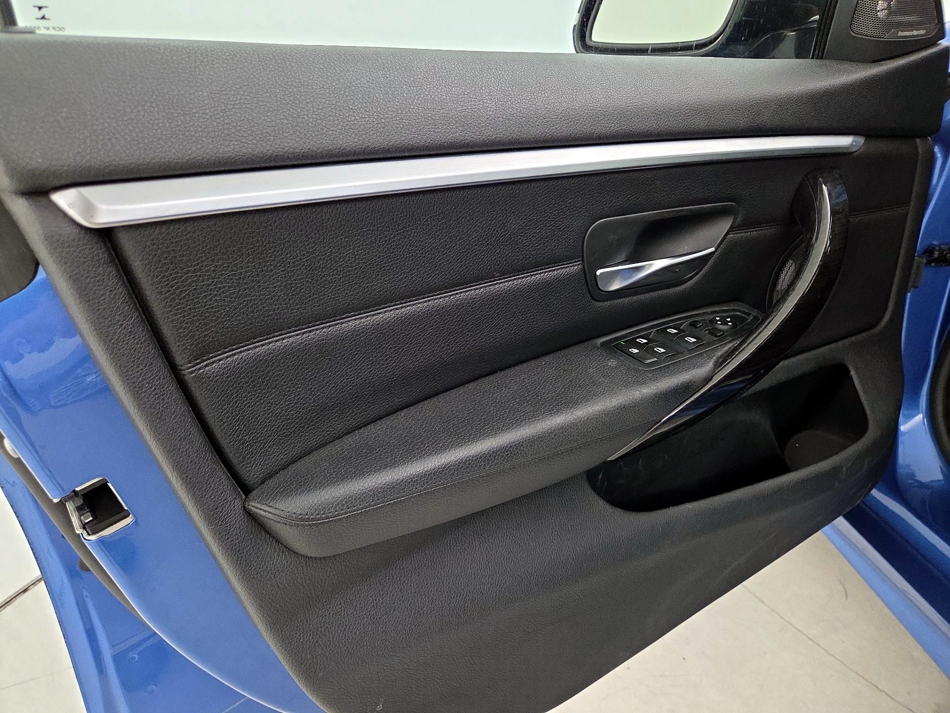 Thumbnail: 2015 BMW 4 Series - 12