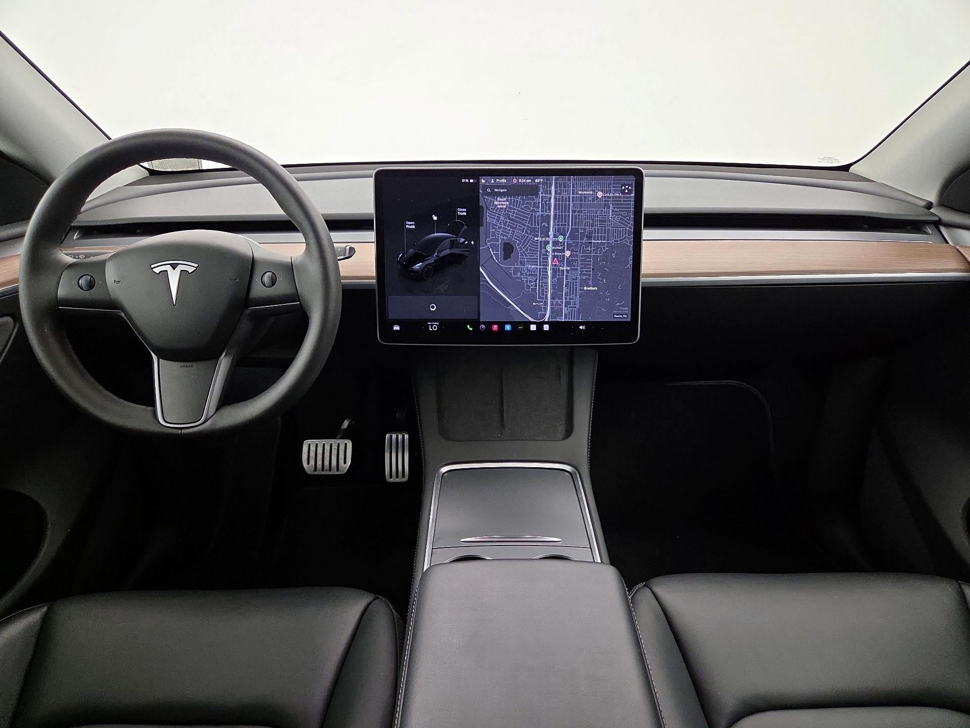 Thumbnail: 2024 Tesla Model Y - 9