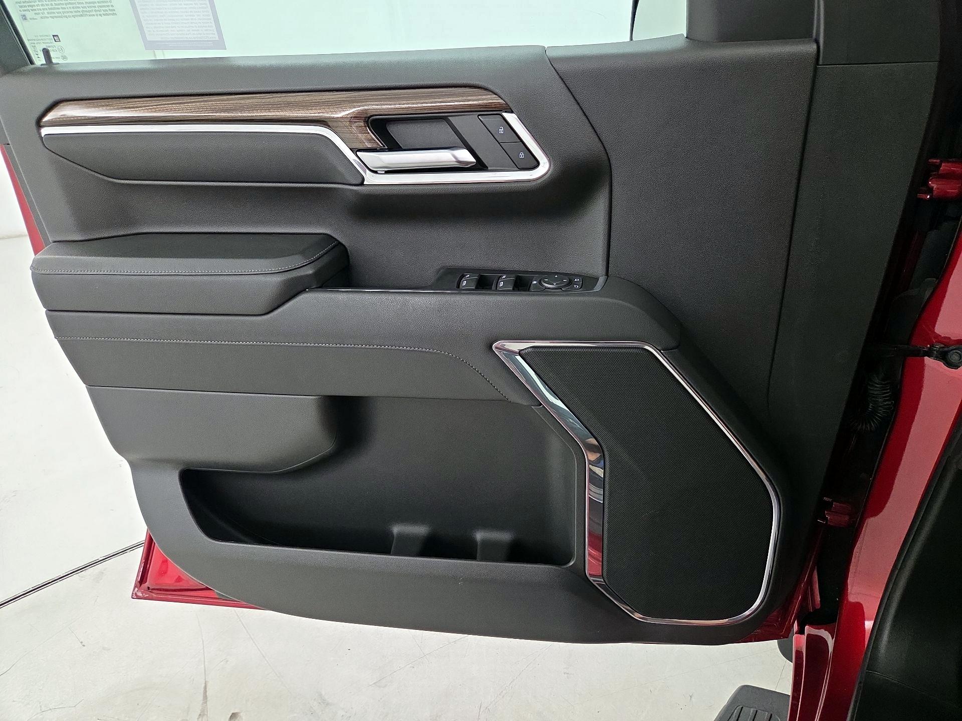 Thumbnail: 2023 Chevrolet Silverado 1500 - 12