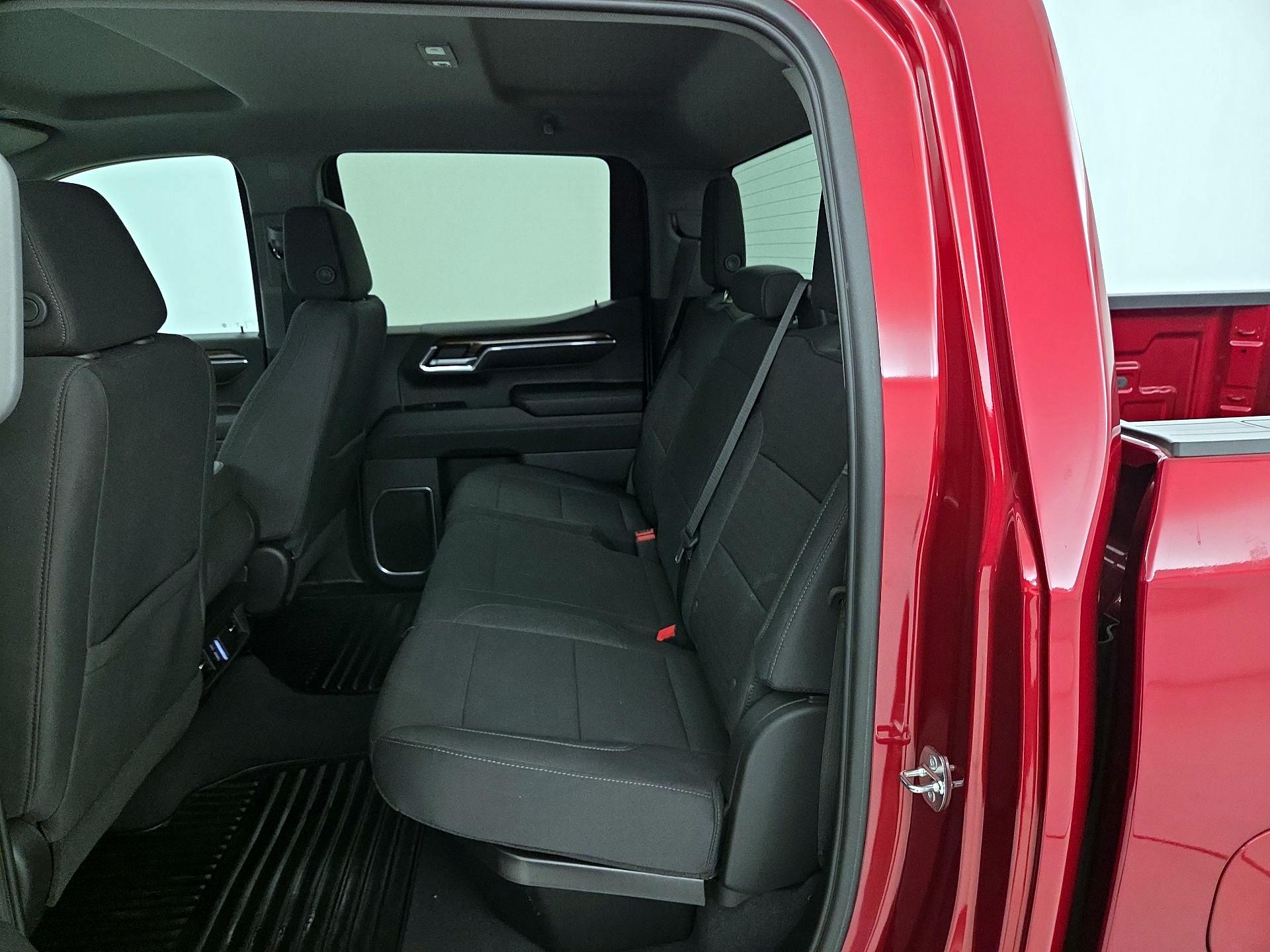 Thumbnail: 2023 Chevrolet Silverado 1500 - 19