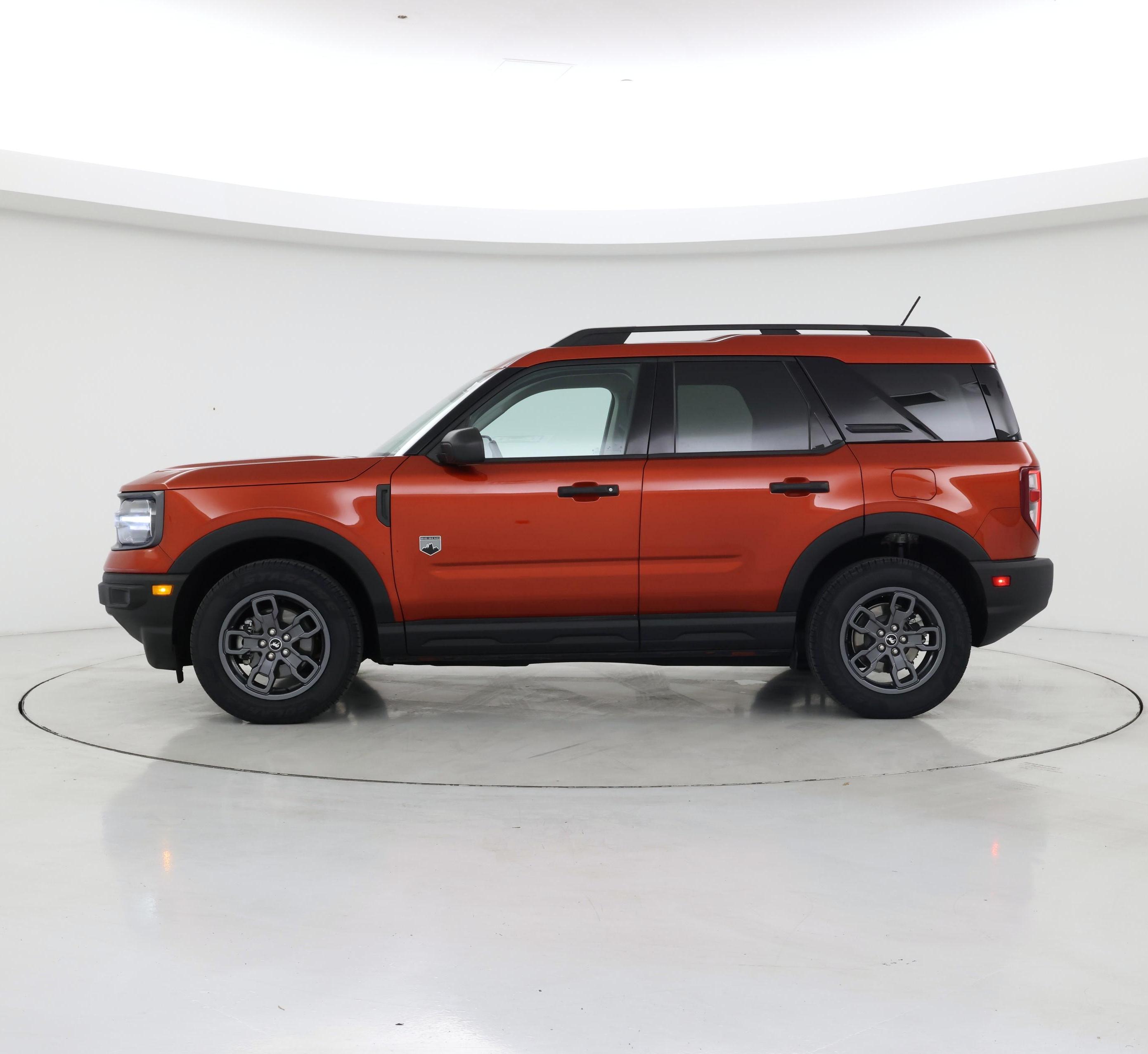 Thumbnail: 2023 Ford Bronco Sport - 3