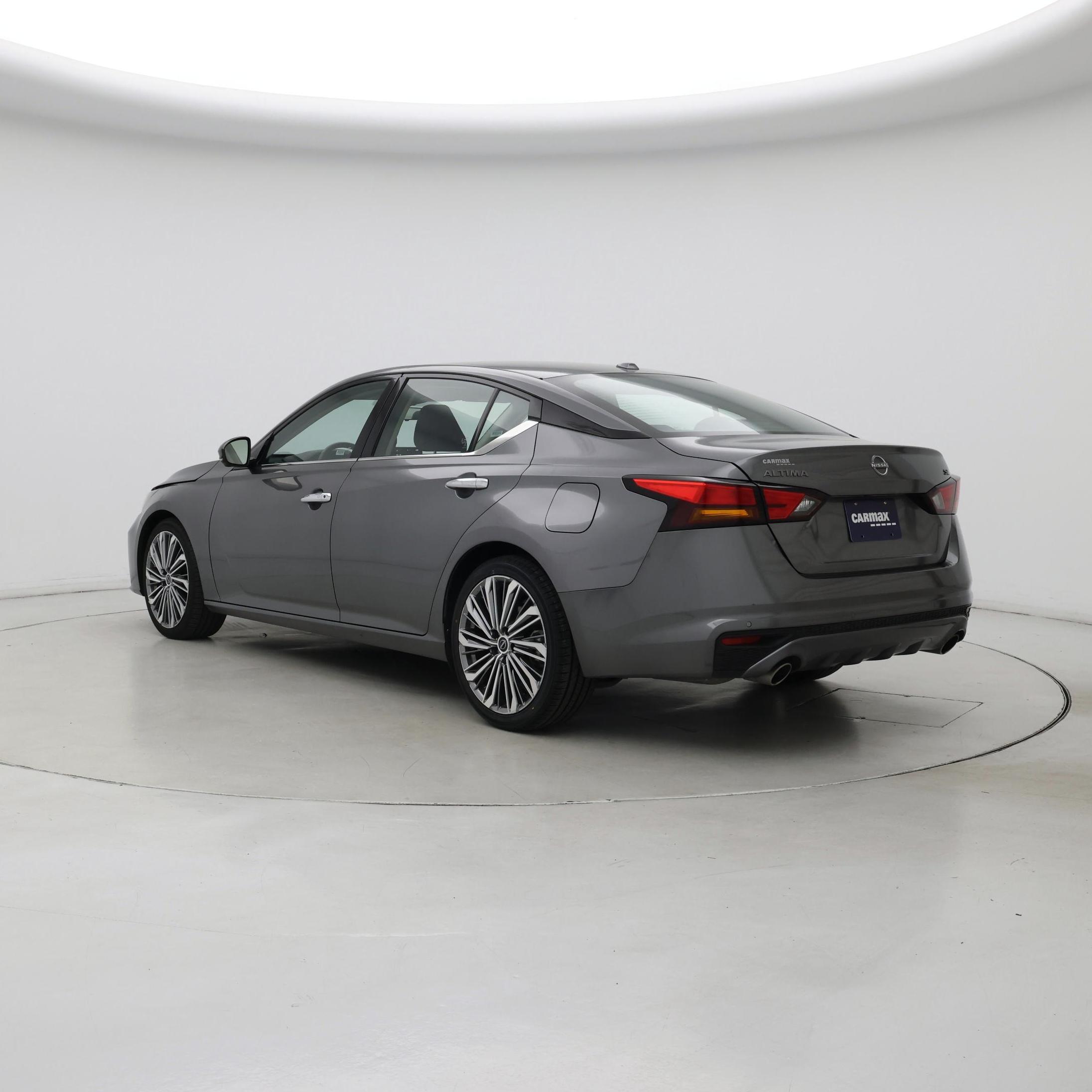 Thumbnail: 2023 Nissan Altima - 2