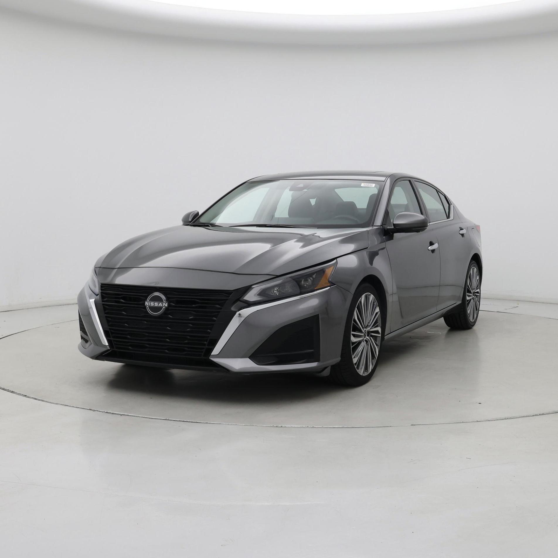 Thumbnail: 2023 Nissan Altima - 4